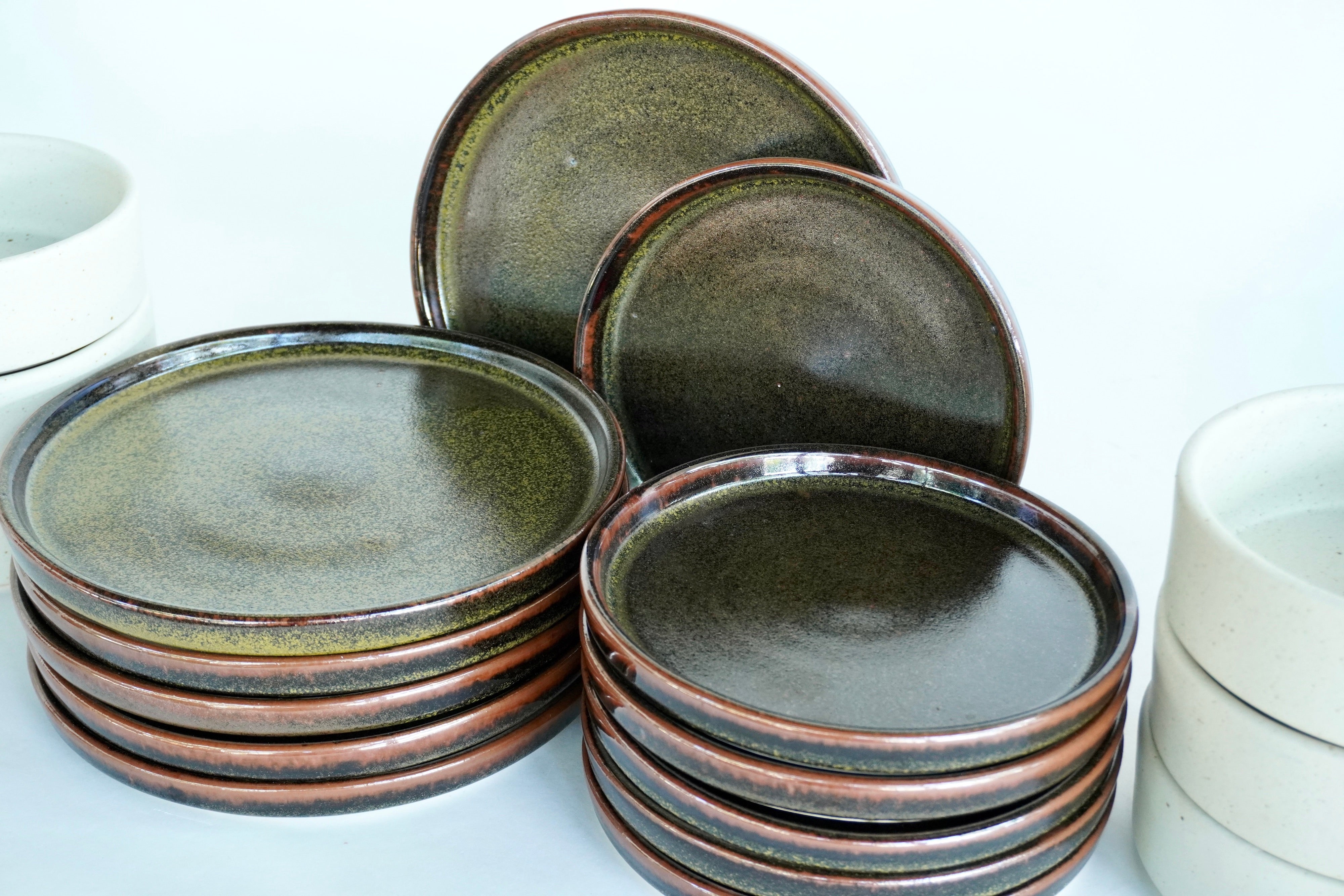 Mixta Verde roble & Arena blanca | Set de vajilla básica línea rústica para 6 personas