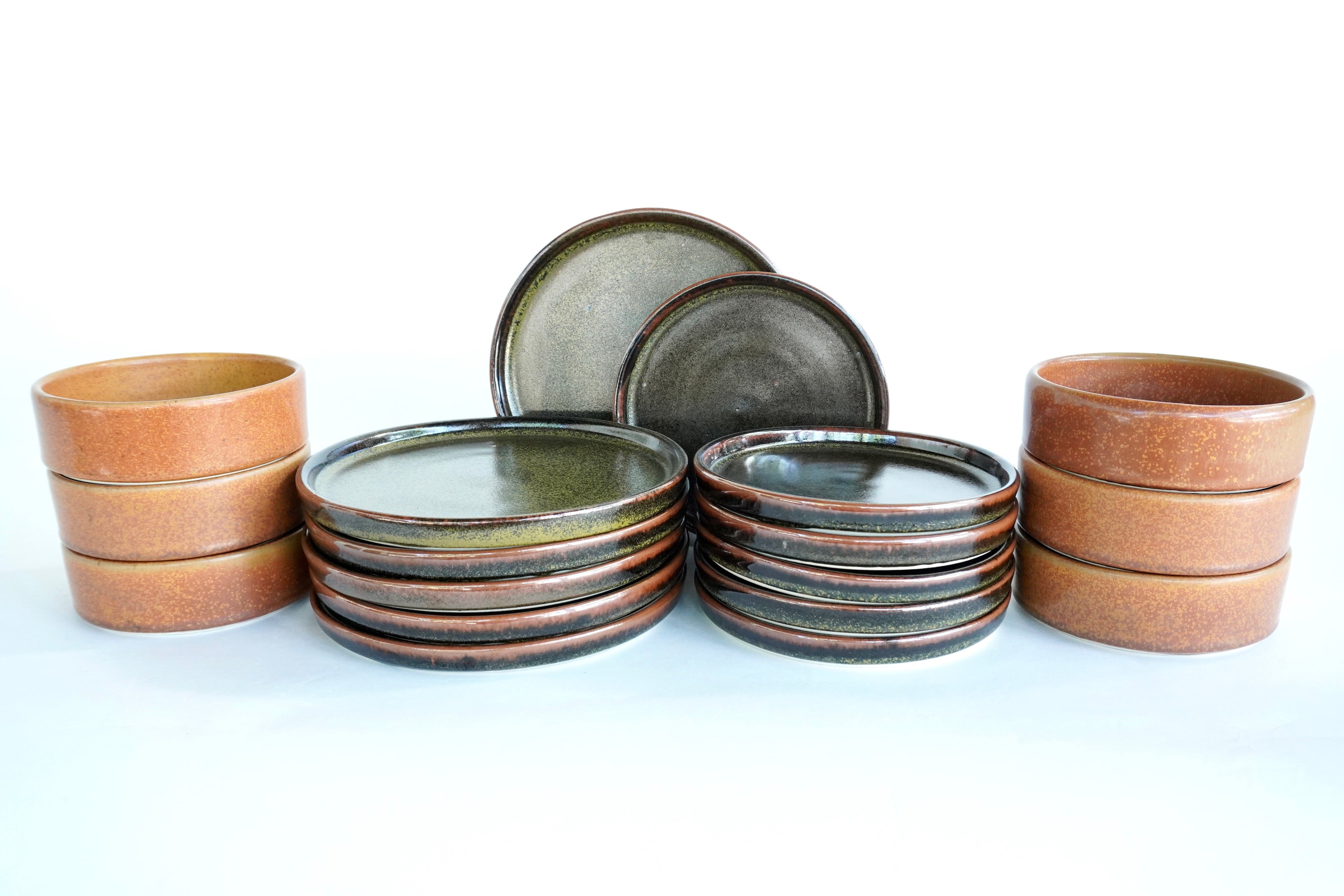Mixta Verde roble & Ladrillo | Set de vajilla básica línea rústica para 6 personas