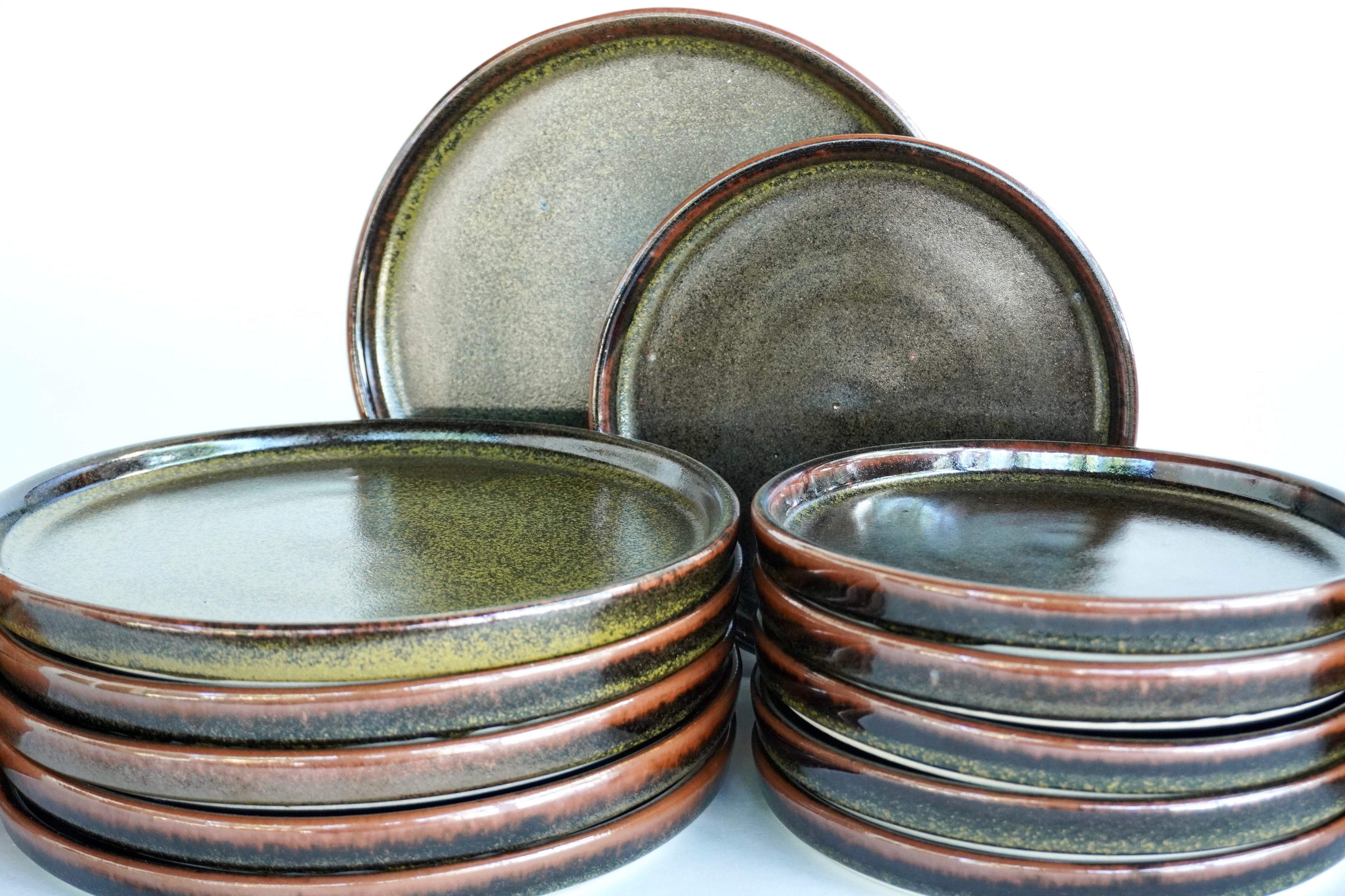 Mixta Verde roble & Ladrillo | Set de vajilla básica línea rústica para 6 personas