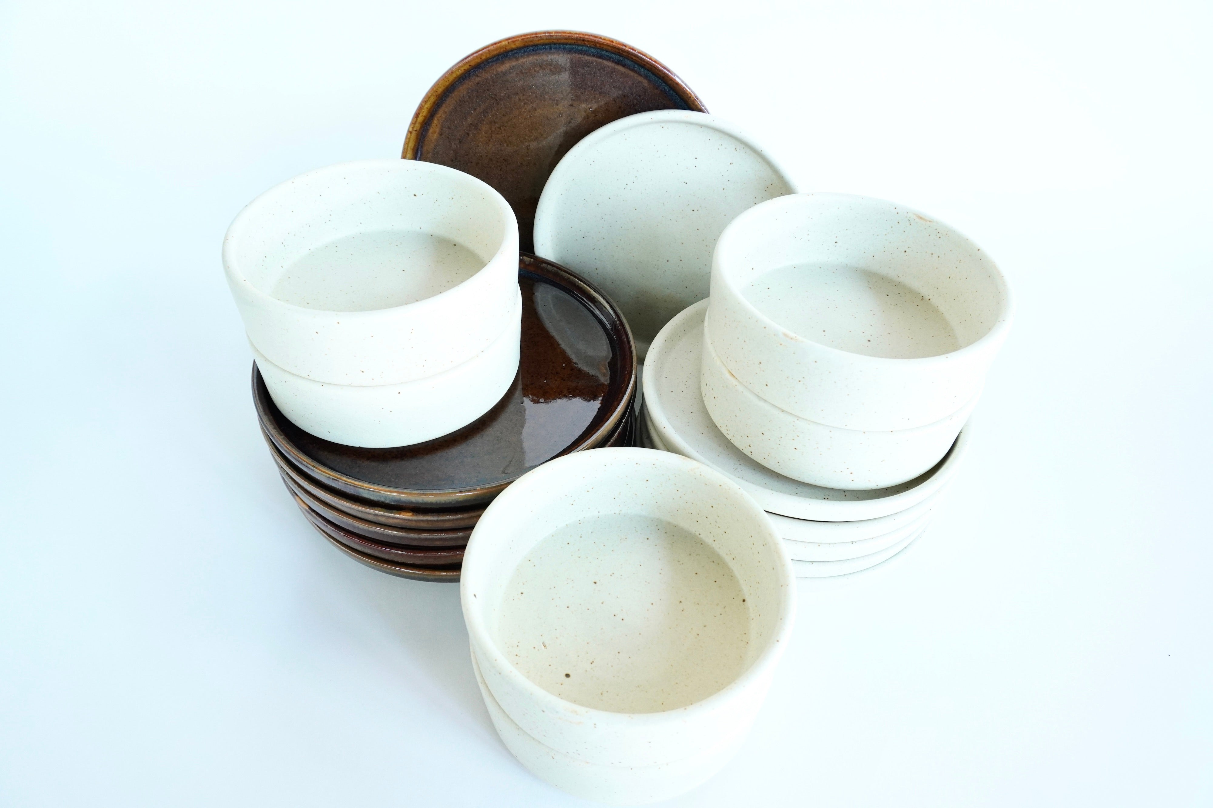 Caramelo & Arena blanca | Set de vajilla básica línea rústica para 6 personas