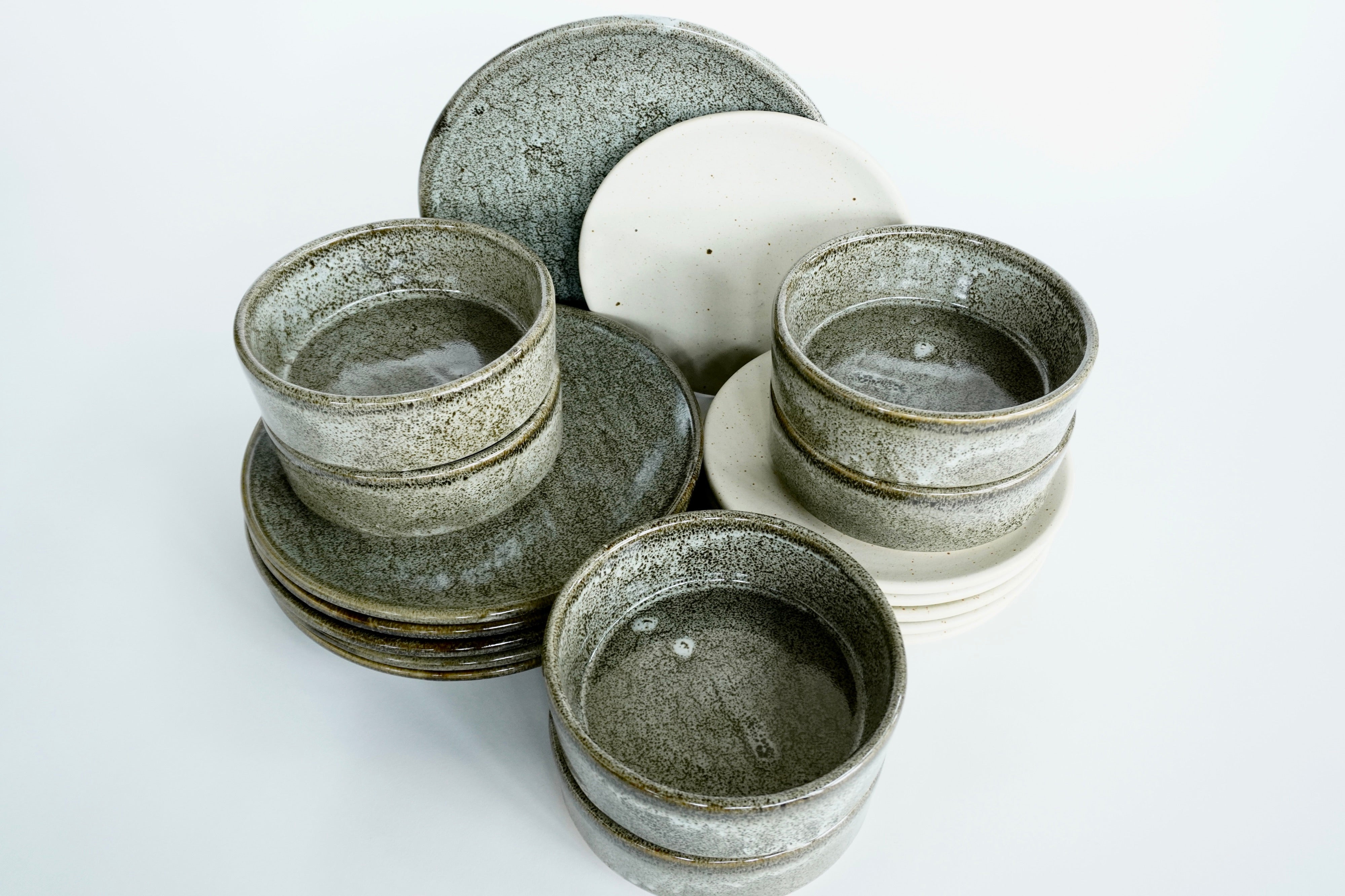 Bio & Arena blanca | Set de vajilla básica línea rústica para 6 personas (platos planos)