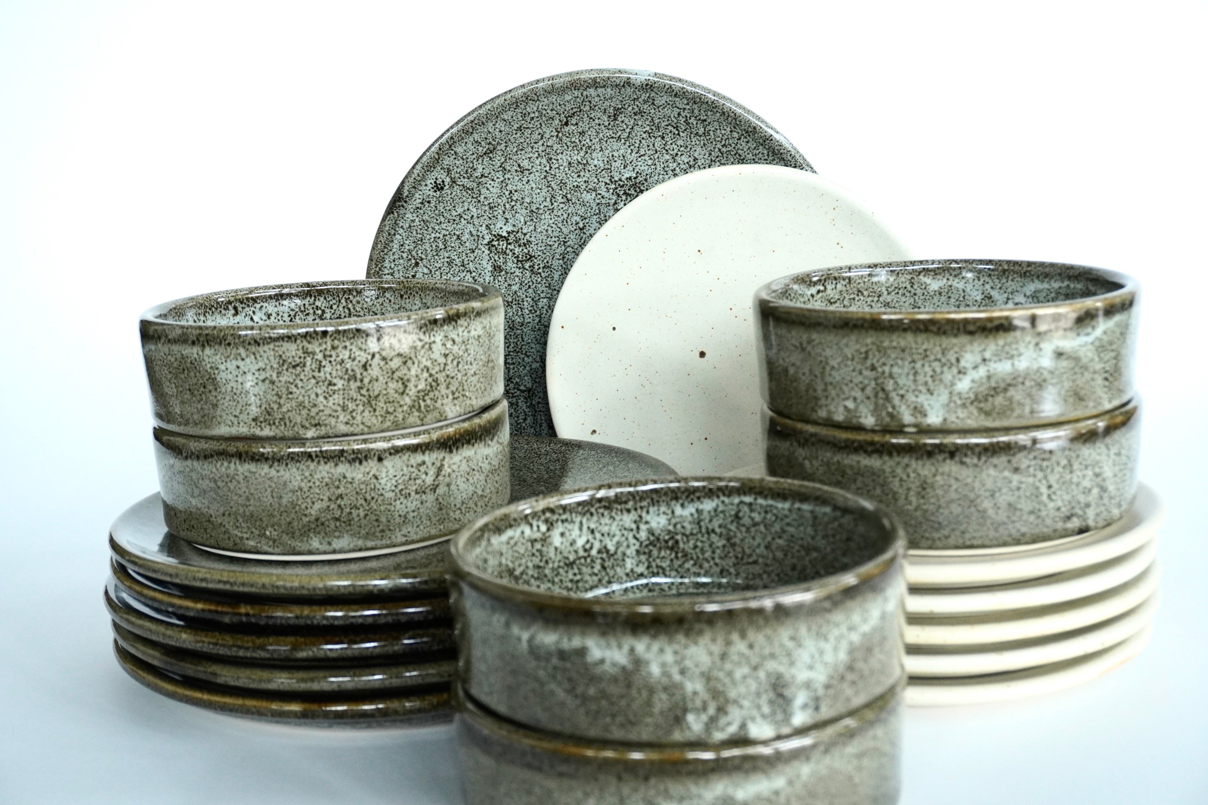 Bio & Arena blanca | Set de vajilla básica línea rústica para 6 personas (platos planos)