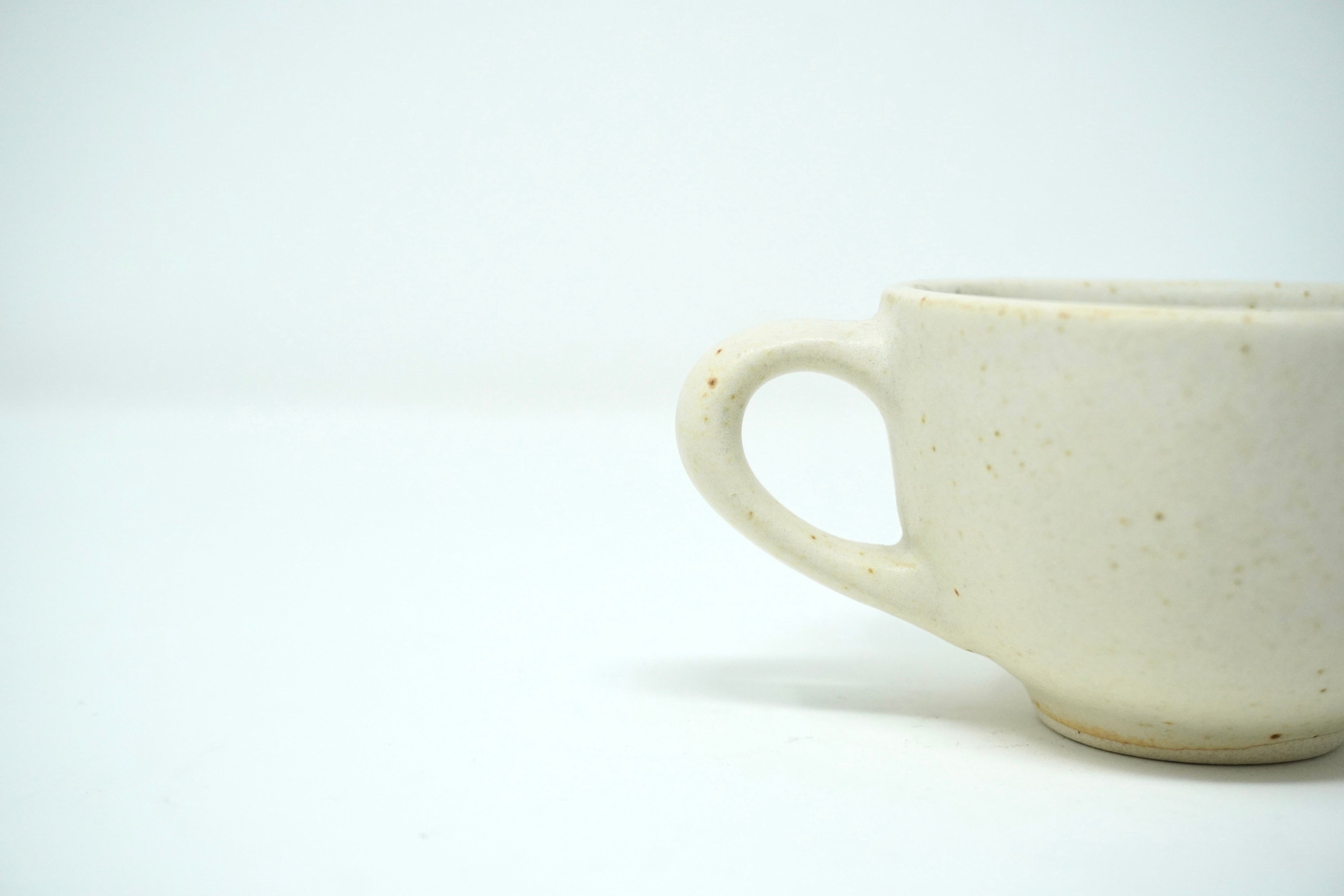 Arena blanca | Taza arte espresso 4 oz línea rústica