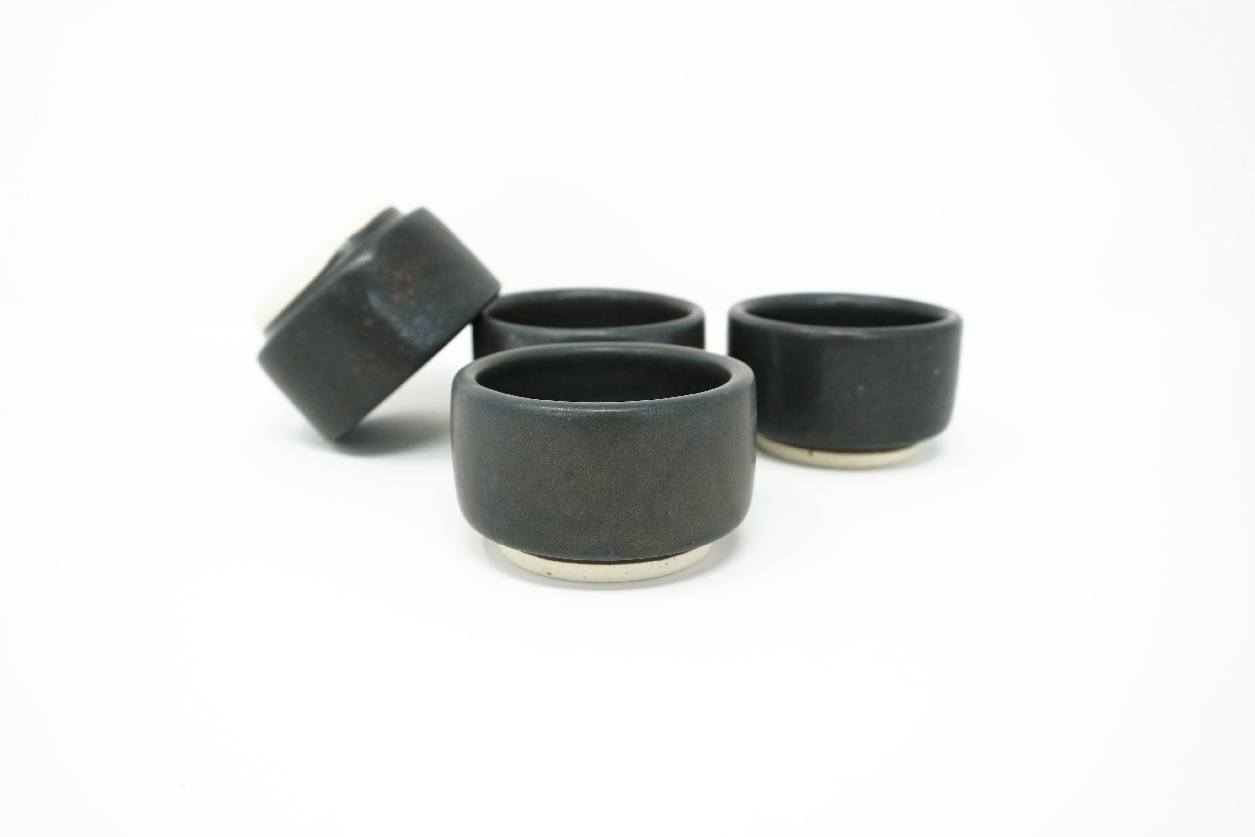 Set de 4 Ramekins de 2 OZ Piedra Negra