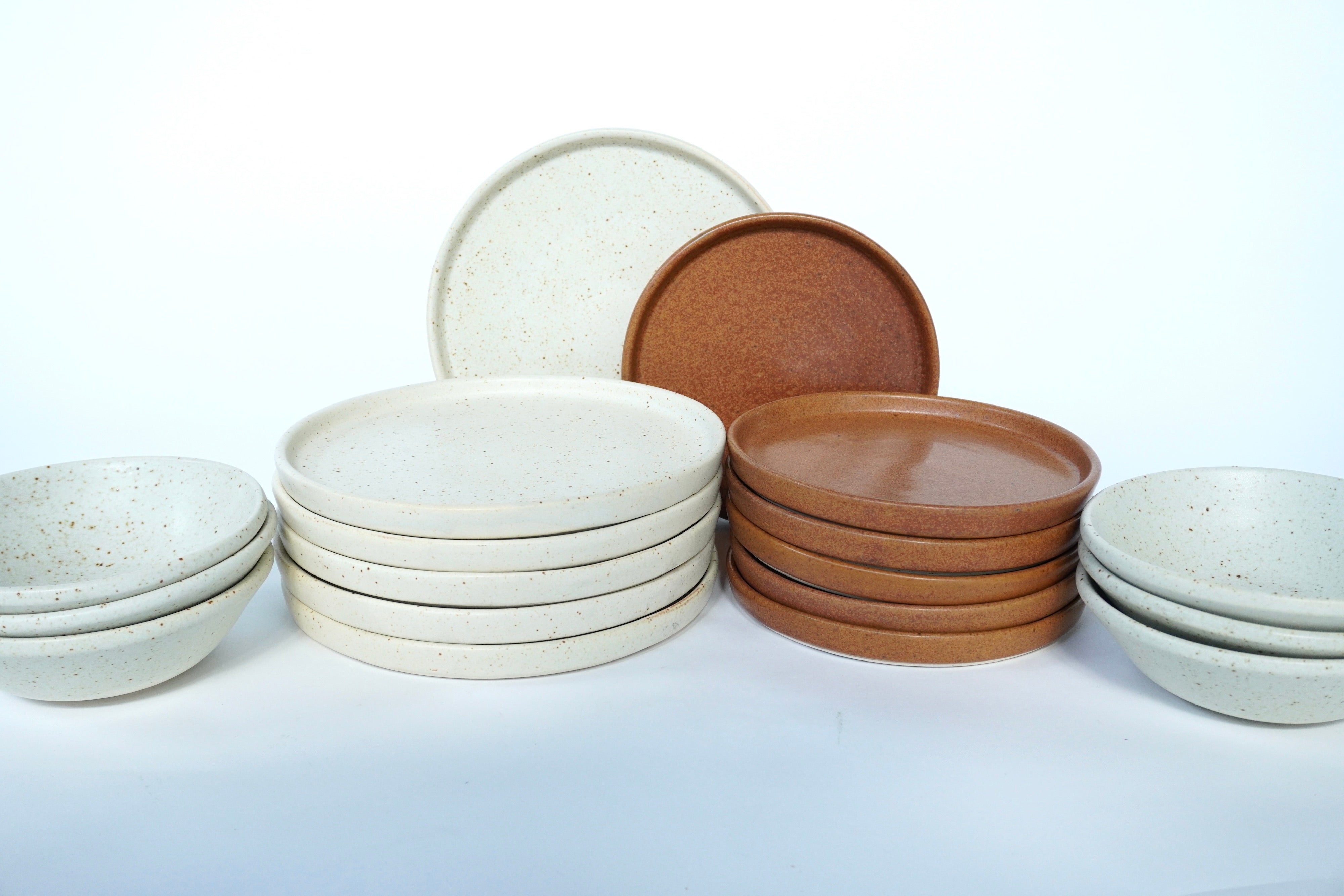 Mixta Arena blanca & Ladrillo | Set de vajilla línea rústica para 6 personas