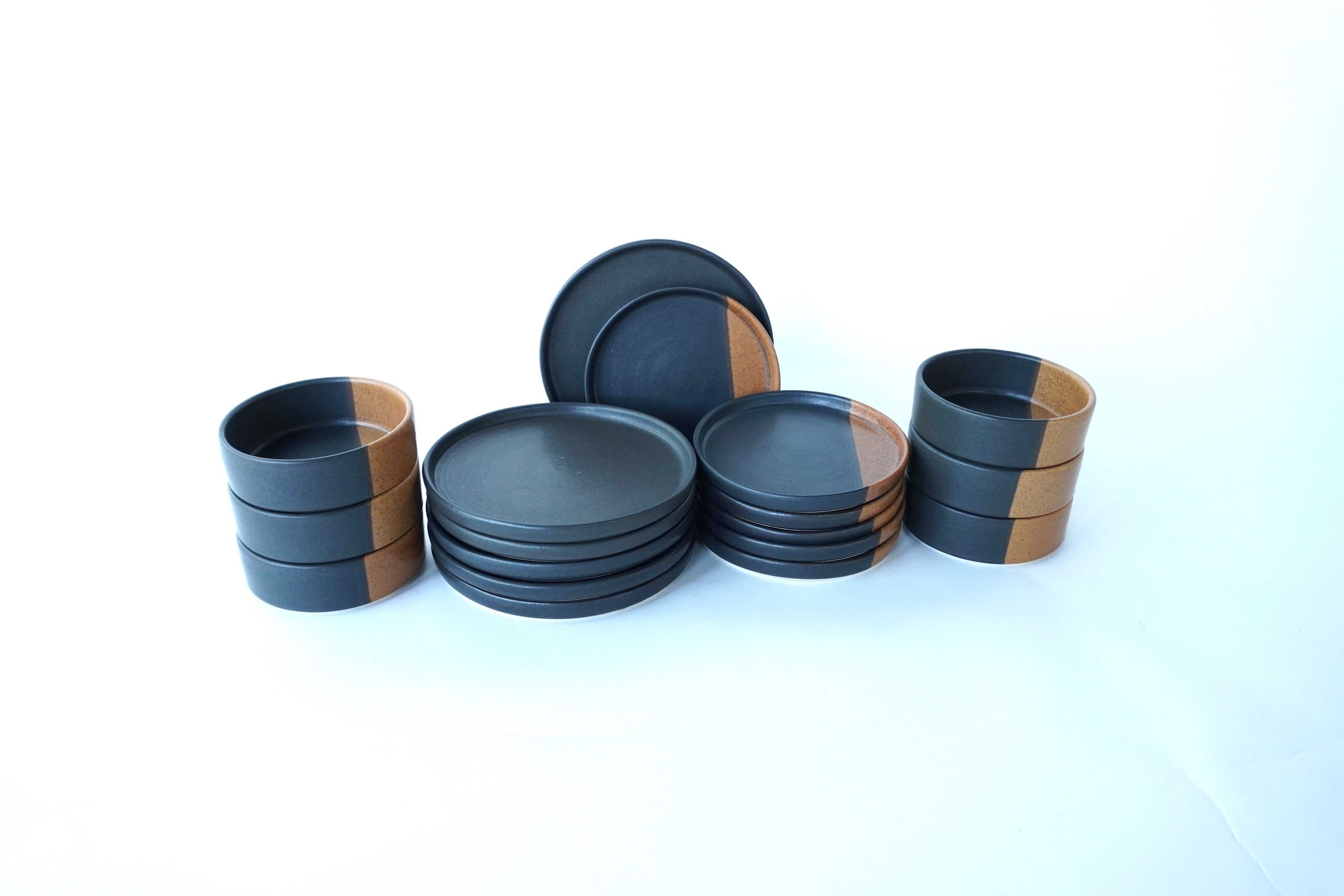 Mixta Piedra negra & Ladrillo E | Set de vajilla línea rústica para 6 personas