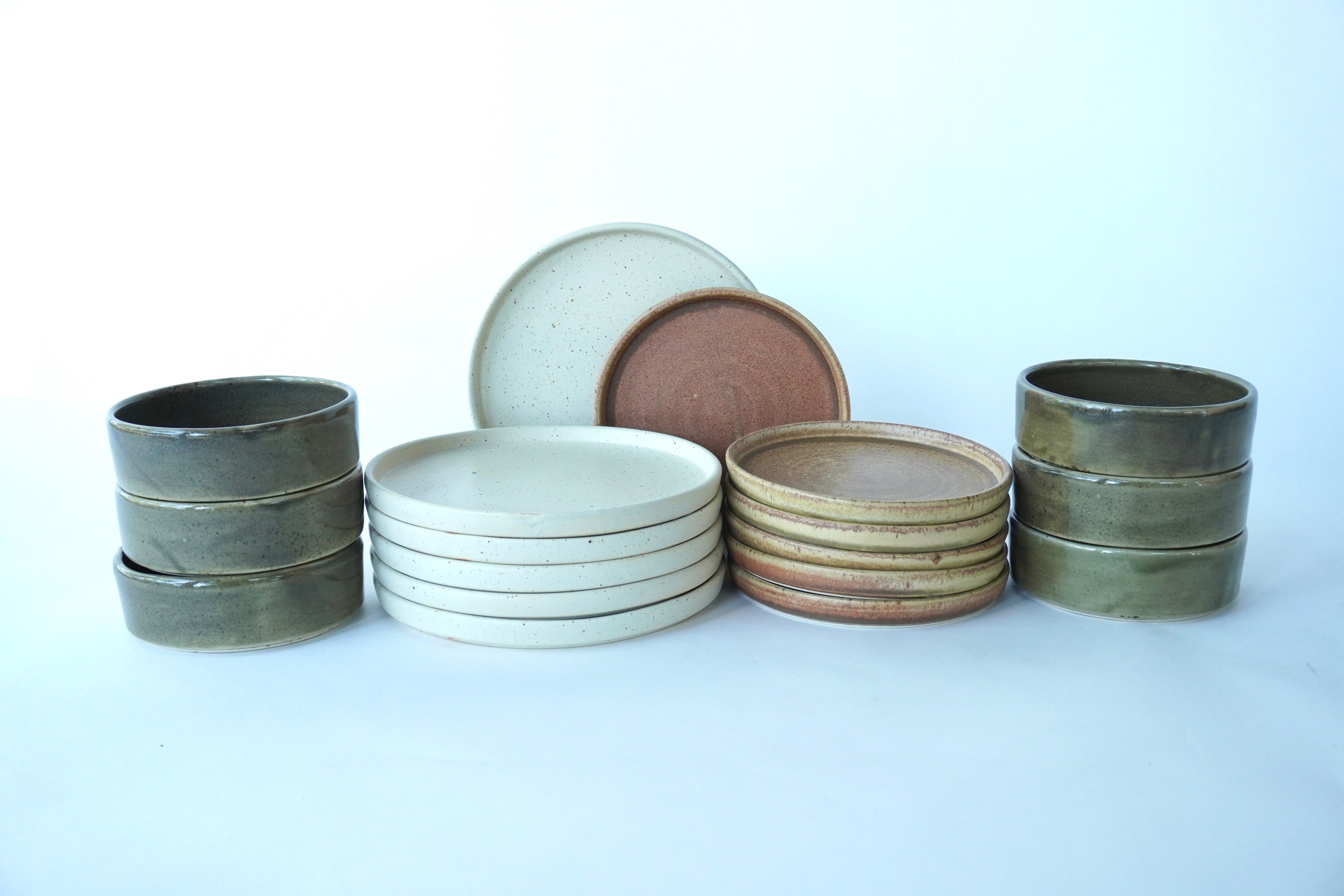 Mixta Arena blanca, Terracota & Caoba | Set de vajilla básica línea rústica para 6 personas