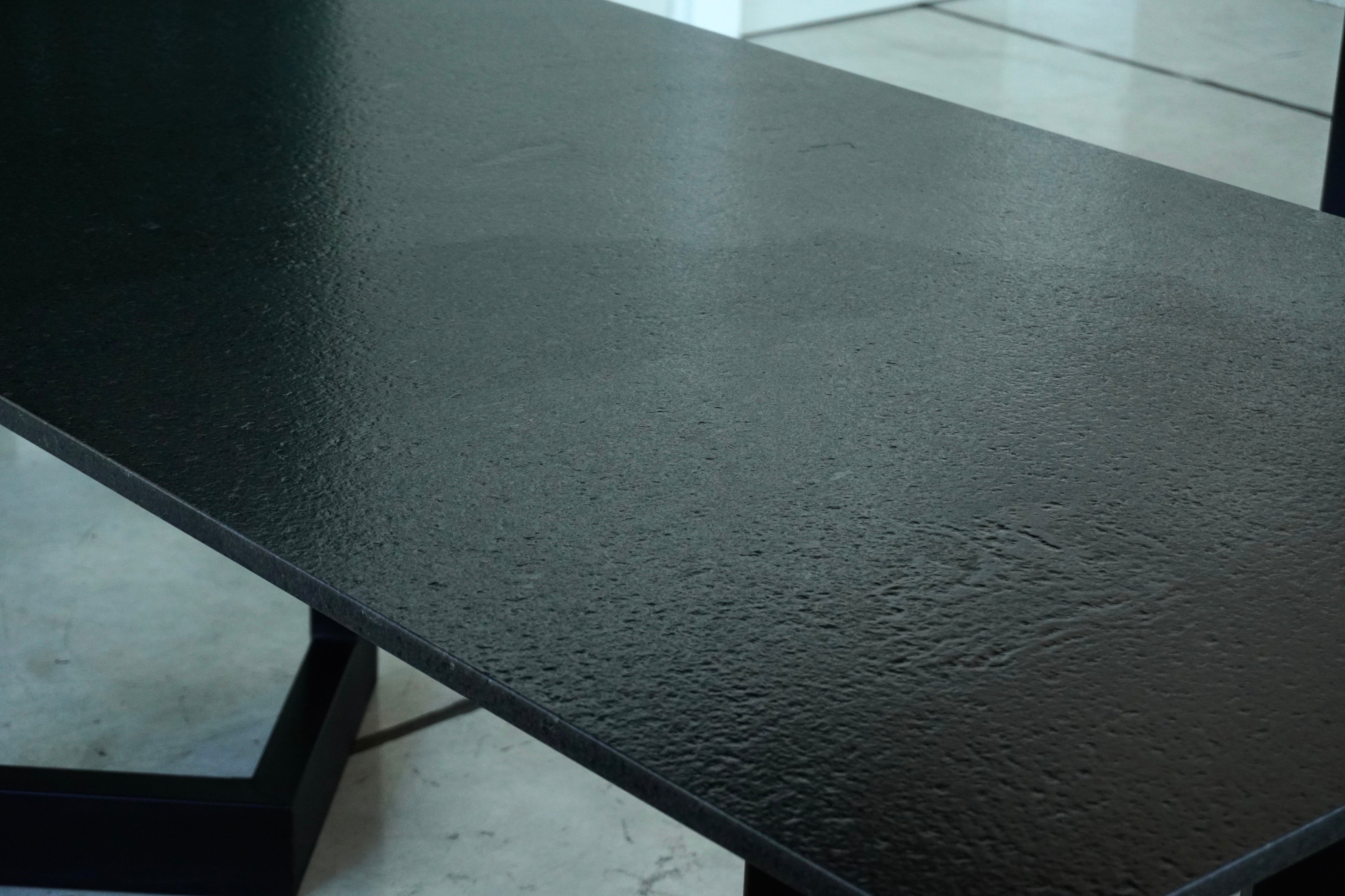 Comedor Rectangular 1.80 M x 1.10 M | Granito Negro San Gabriel Leather (Sólo Disponible en Mérida, Yucatán📍)