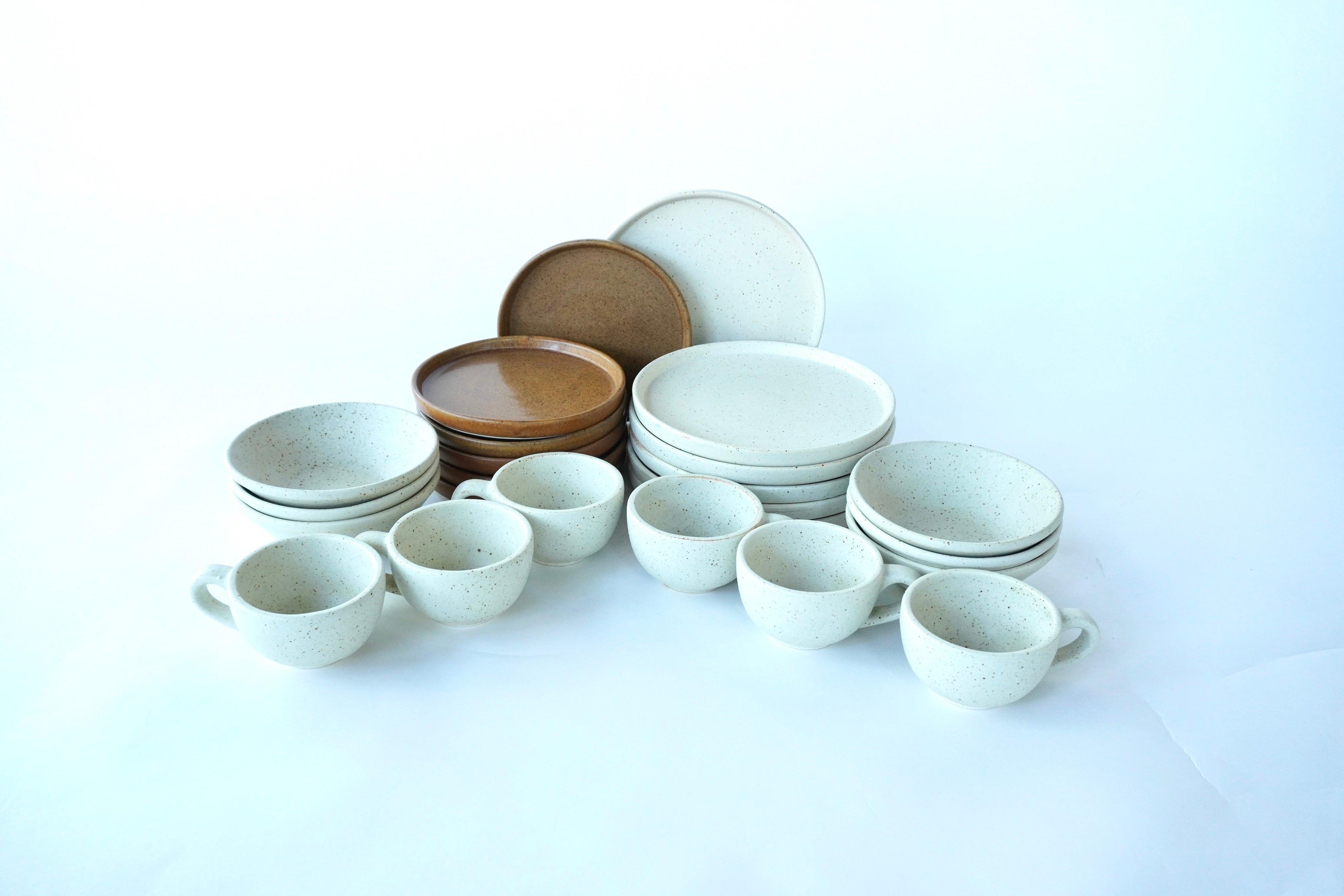 Mixta C Arena blanca & Ladrillo | Set de vajilla línea rústica para 6 personas