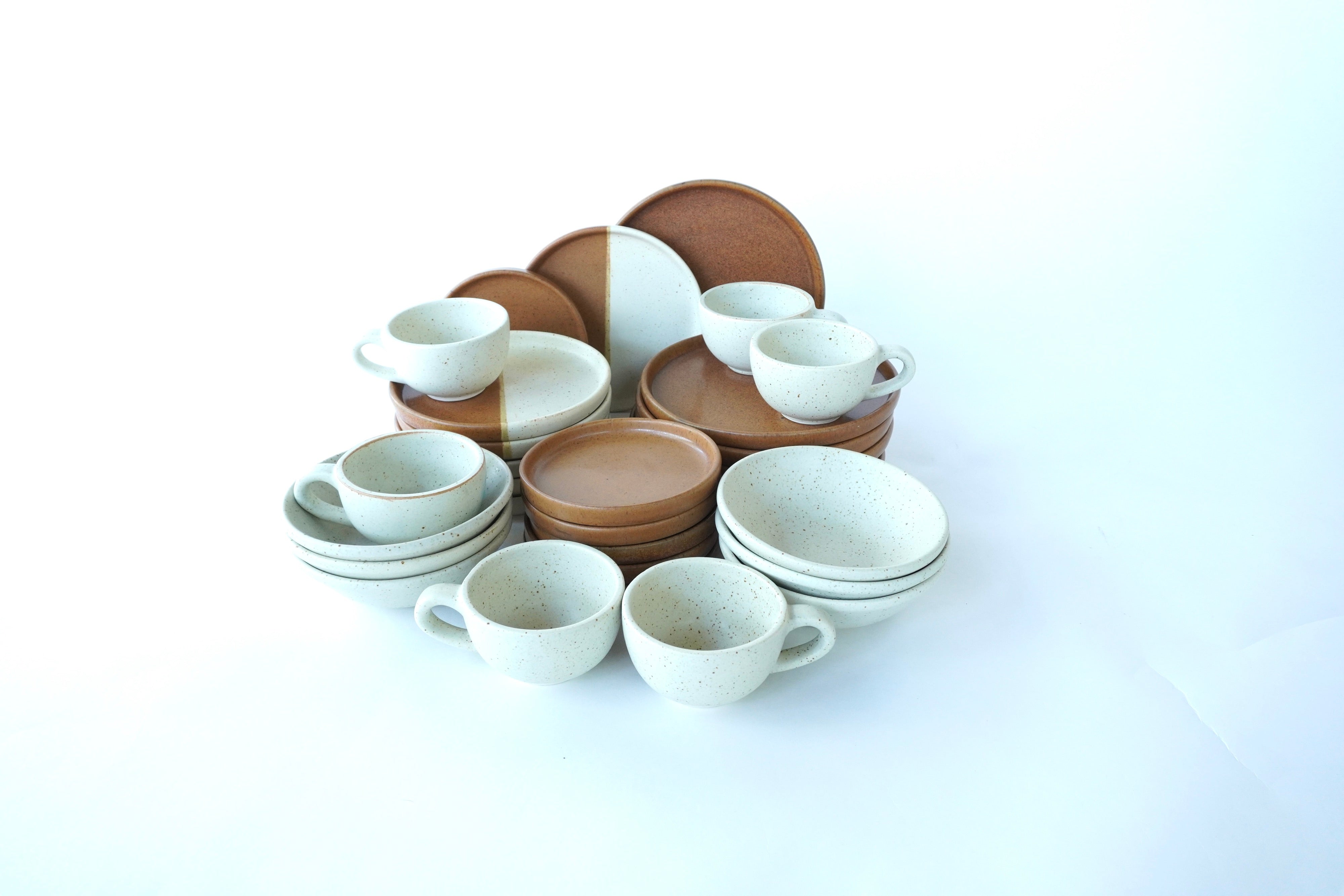 Mixta F Arena blanca & Ladrillo | Set de vajilla línea rústica para 6 personas