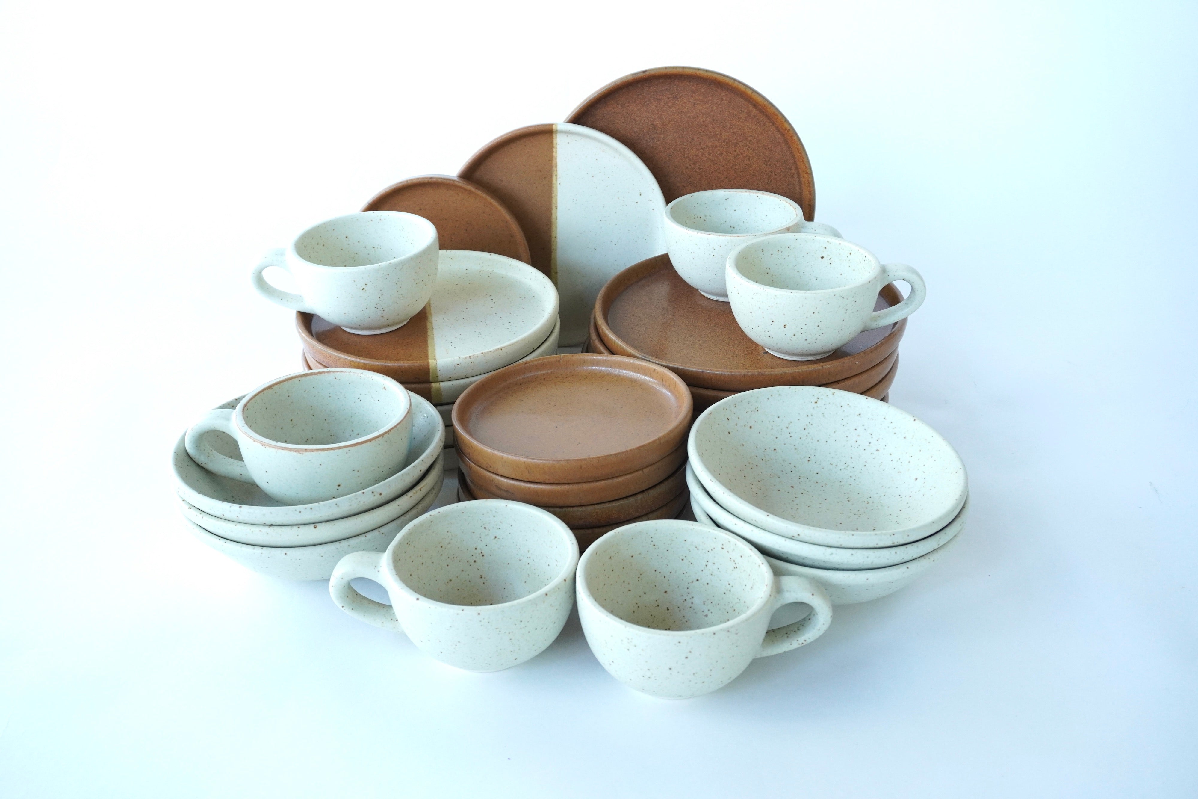 Mixta F Arena blanca & Ladrillo | Set de vajilla línea rústica para 6 personas