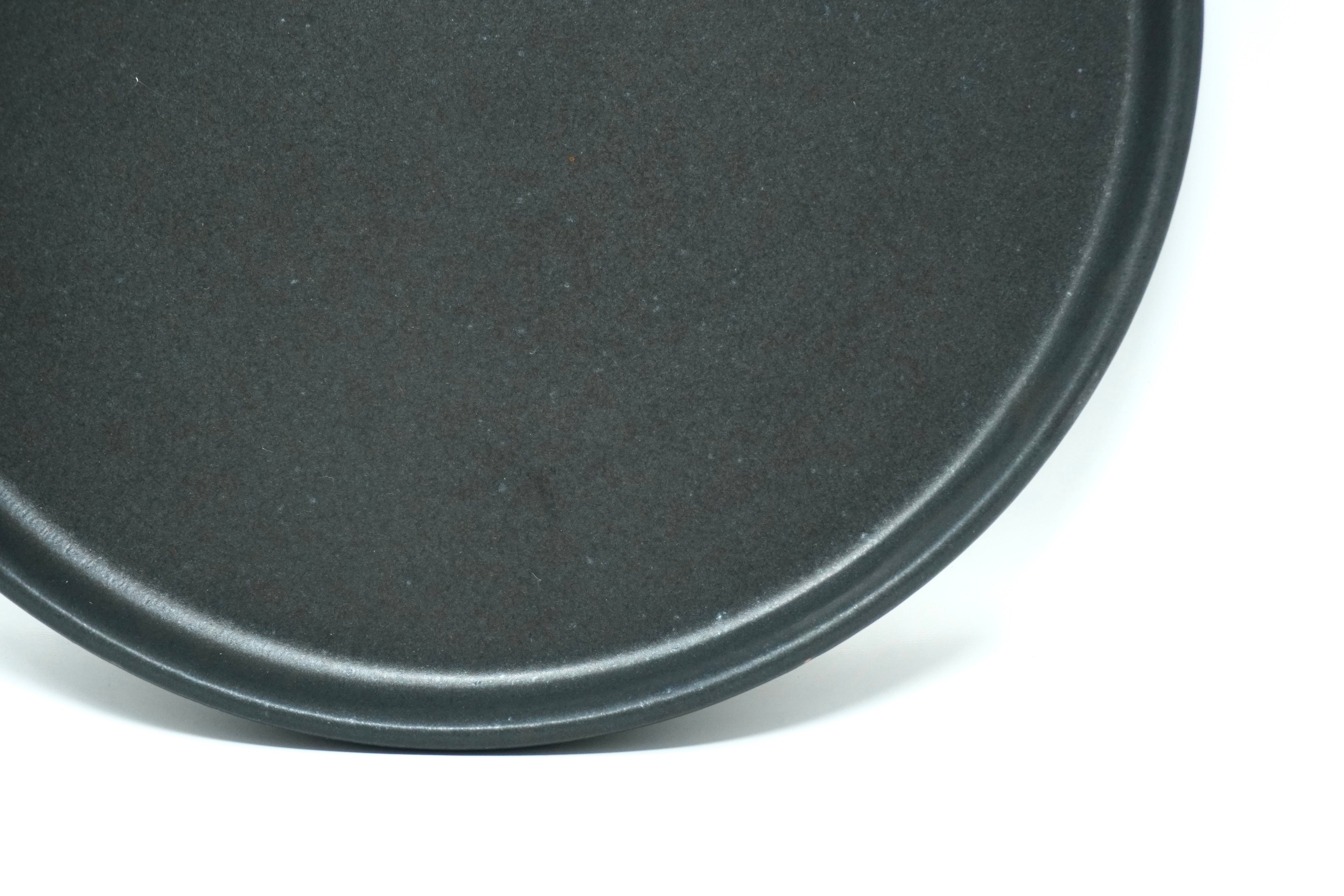 Piedra negra | Plato trinche con pared Ø 26 cm línea rústica