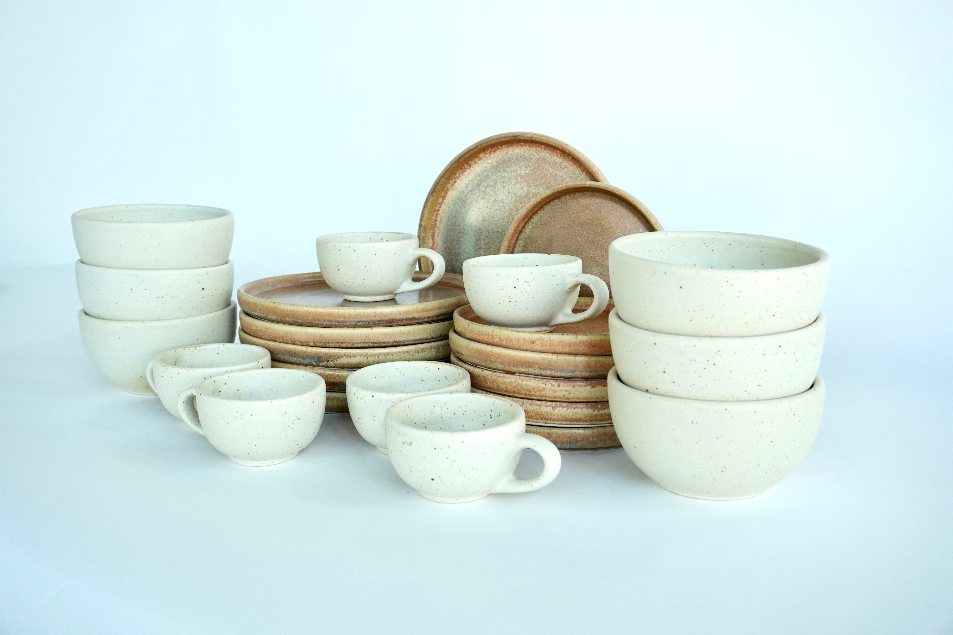 Mixta Terracota & Arena blanca | Set de vajilla línea rústica para 6 personas (con consomeros & tazas de 8 oz)