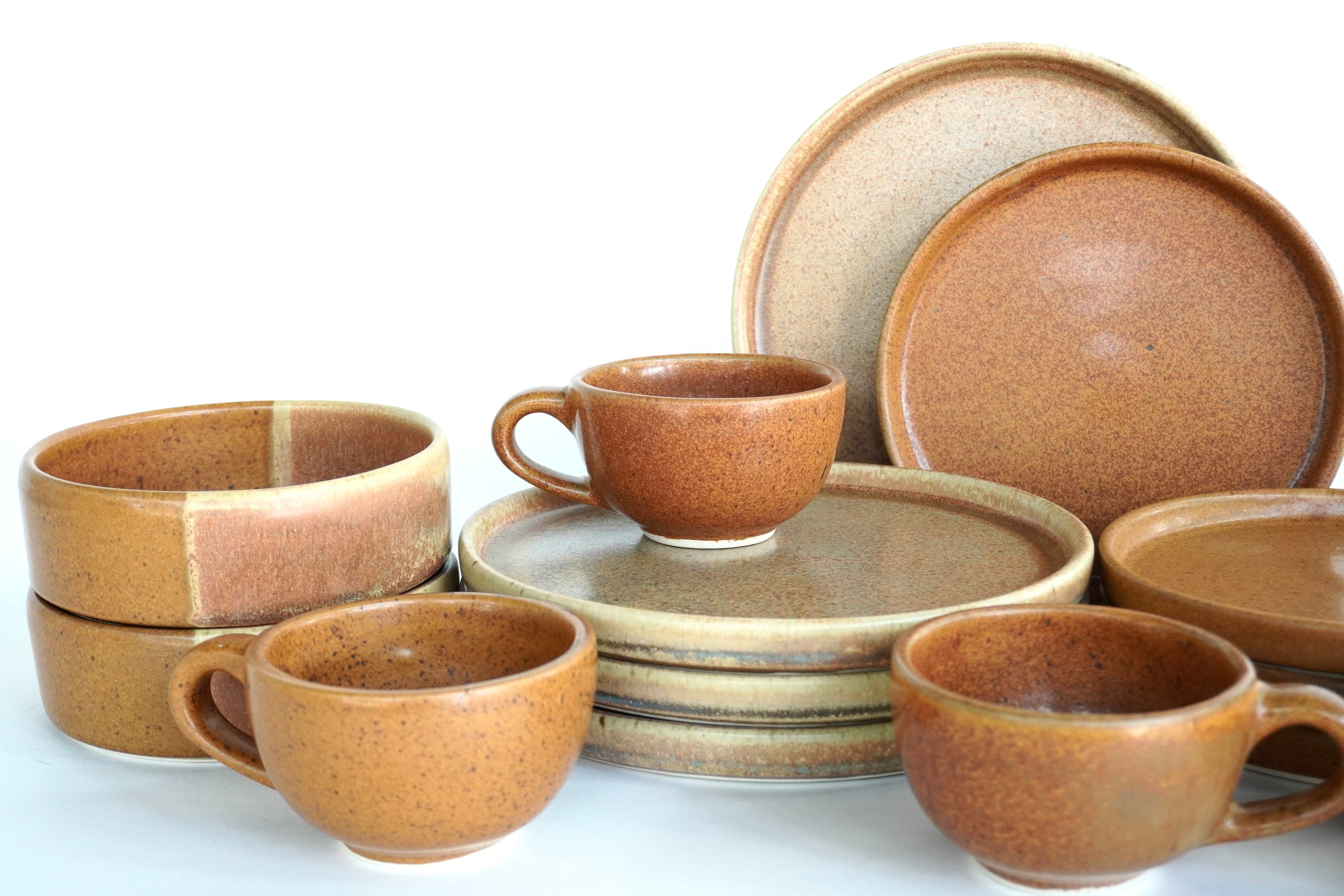Mixta Terracota & Ladrillo | Set de vajilla línea rústica para 4 personas