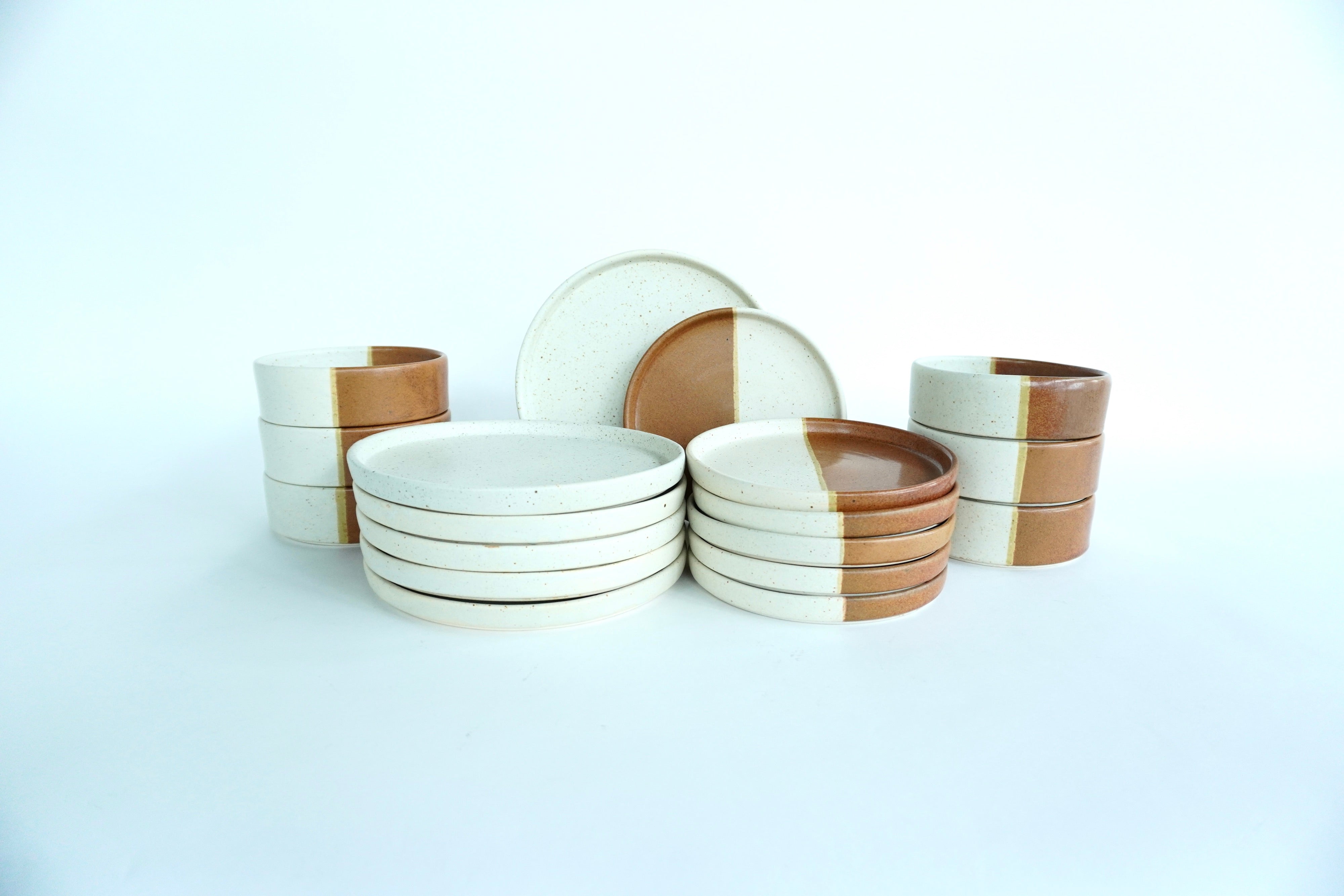 Mixta Arena blanca & Ladrillo | Set de vajilla básica línea rústica para 6 personas