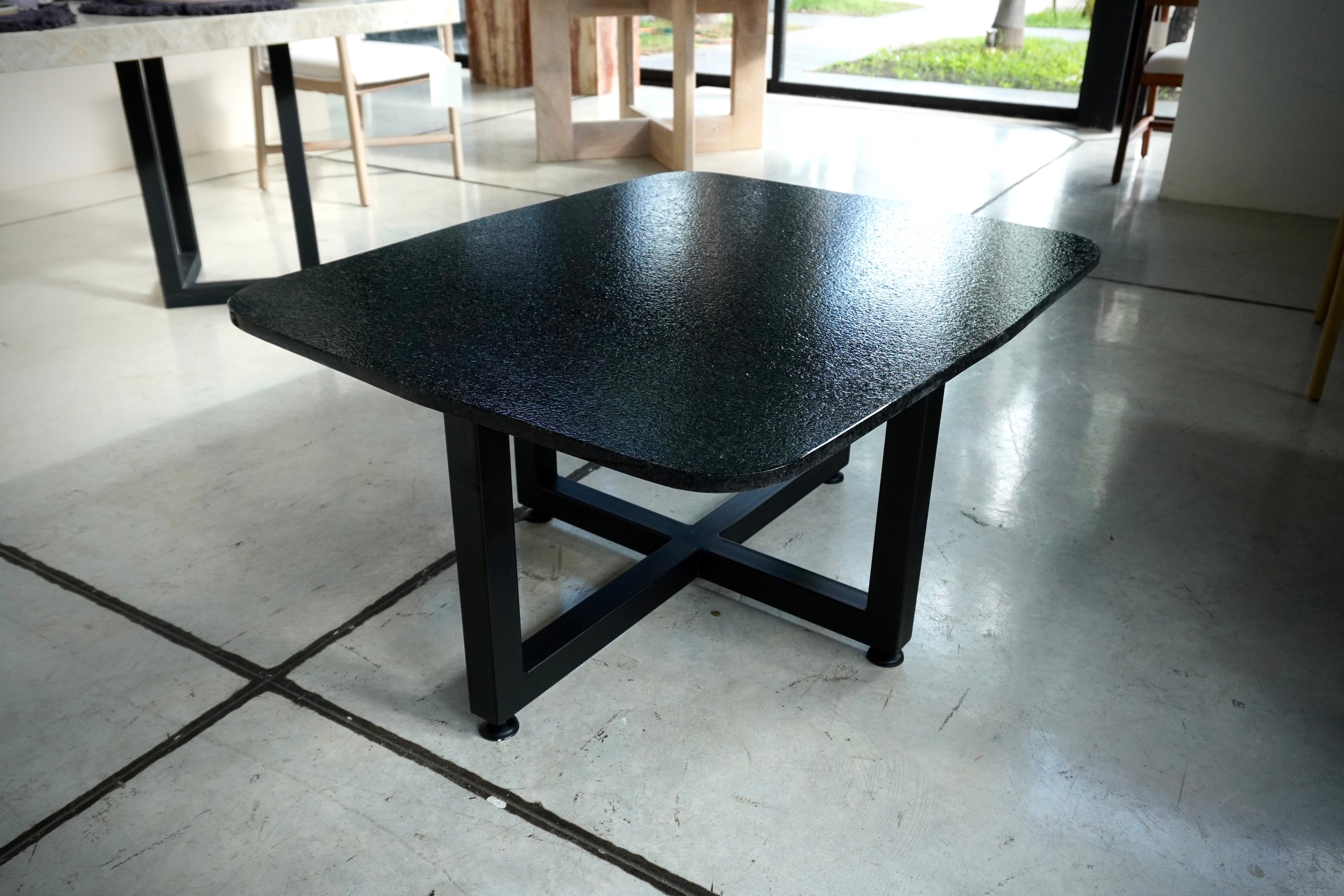 Mesa de Centro 1 M x 80 CM | Granito Negro San Gabriel Leather (Sólo Disponible en Mérida, Yucatán📍)