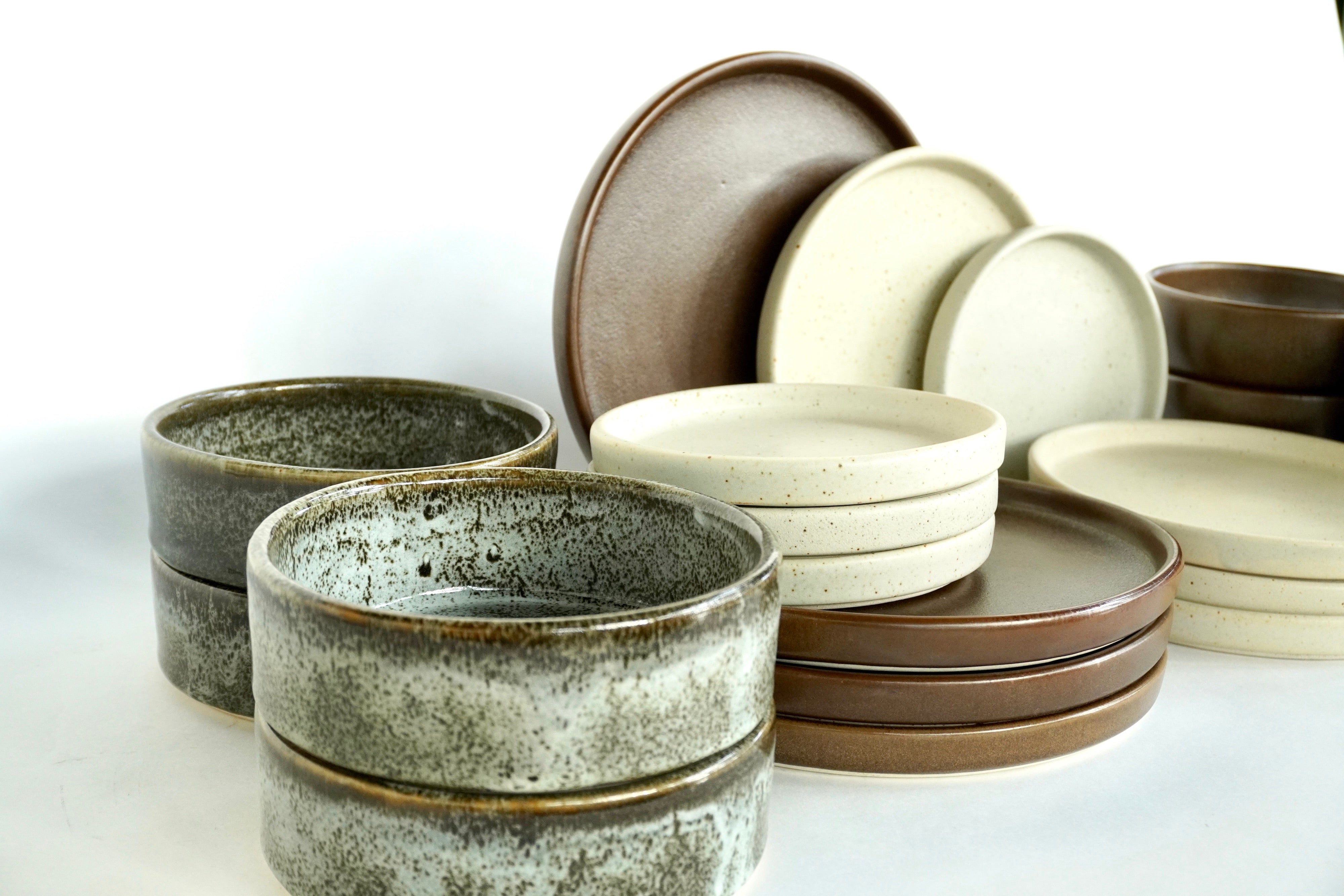 Mixta Café mate, Arena blanca & Bio | Set de vajilla línea rústica 20 piezas para 4 personas