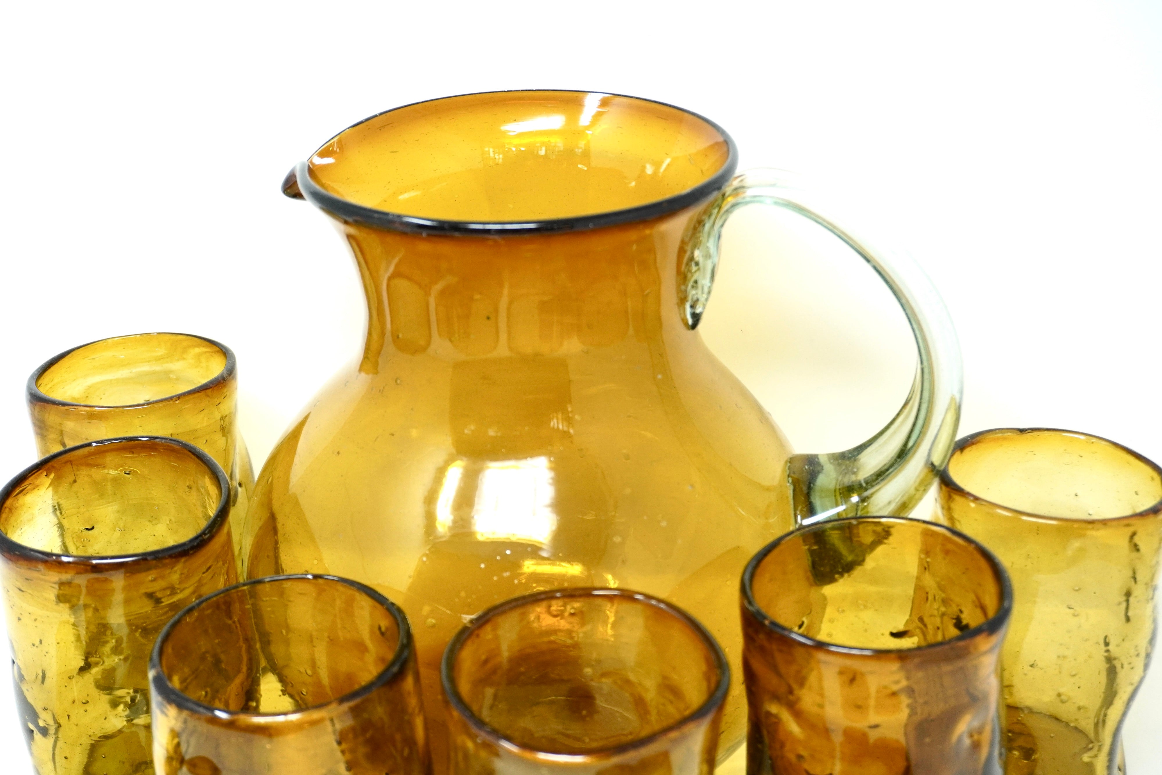 Ambar amartillado | Set de vasos, tequileros y jarra de vidrio soplado para 6 personas
