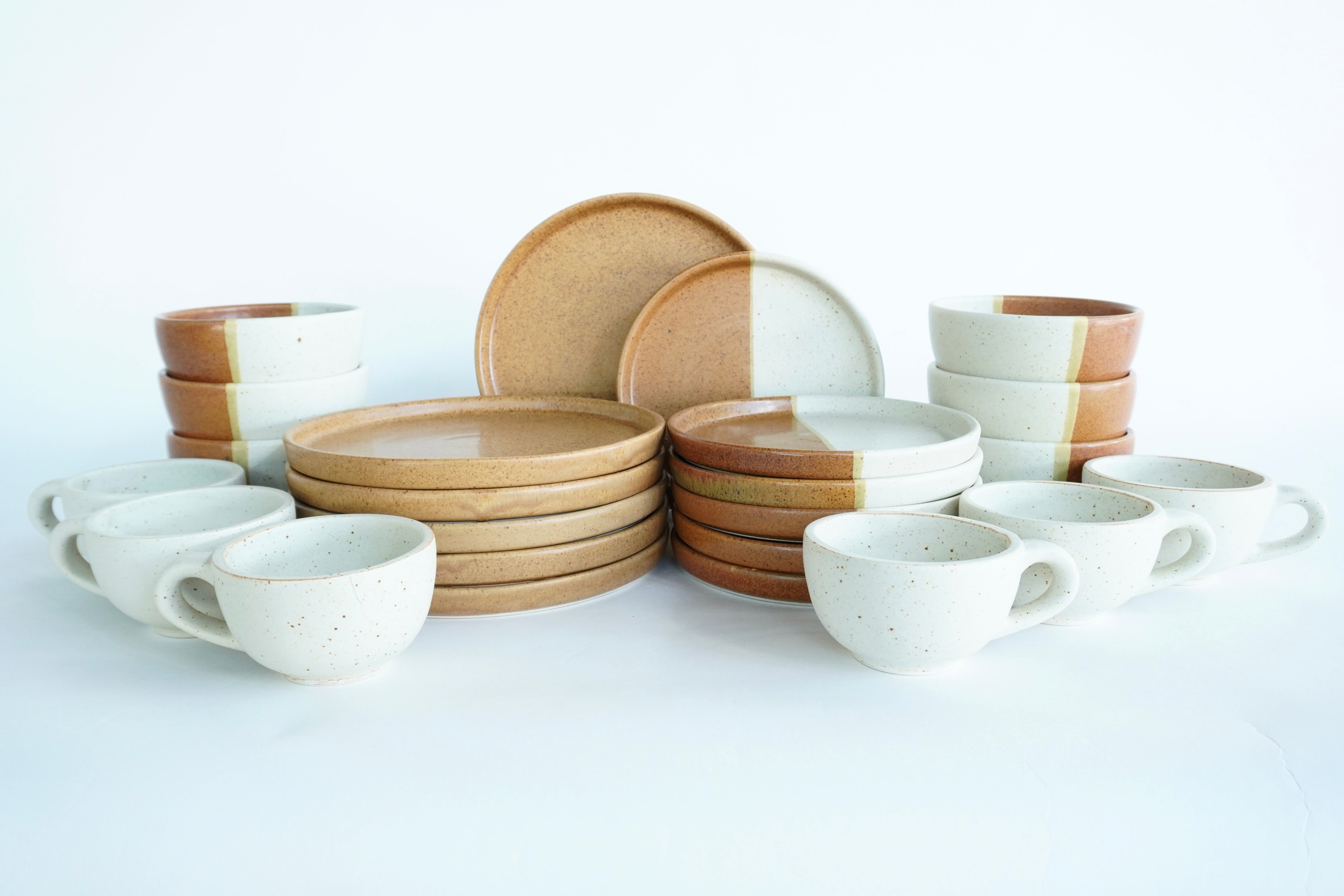 Ladrillo & Arena blanca | Set de vajilla línea rústica para 6 personas (con consomeros)