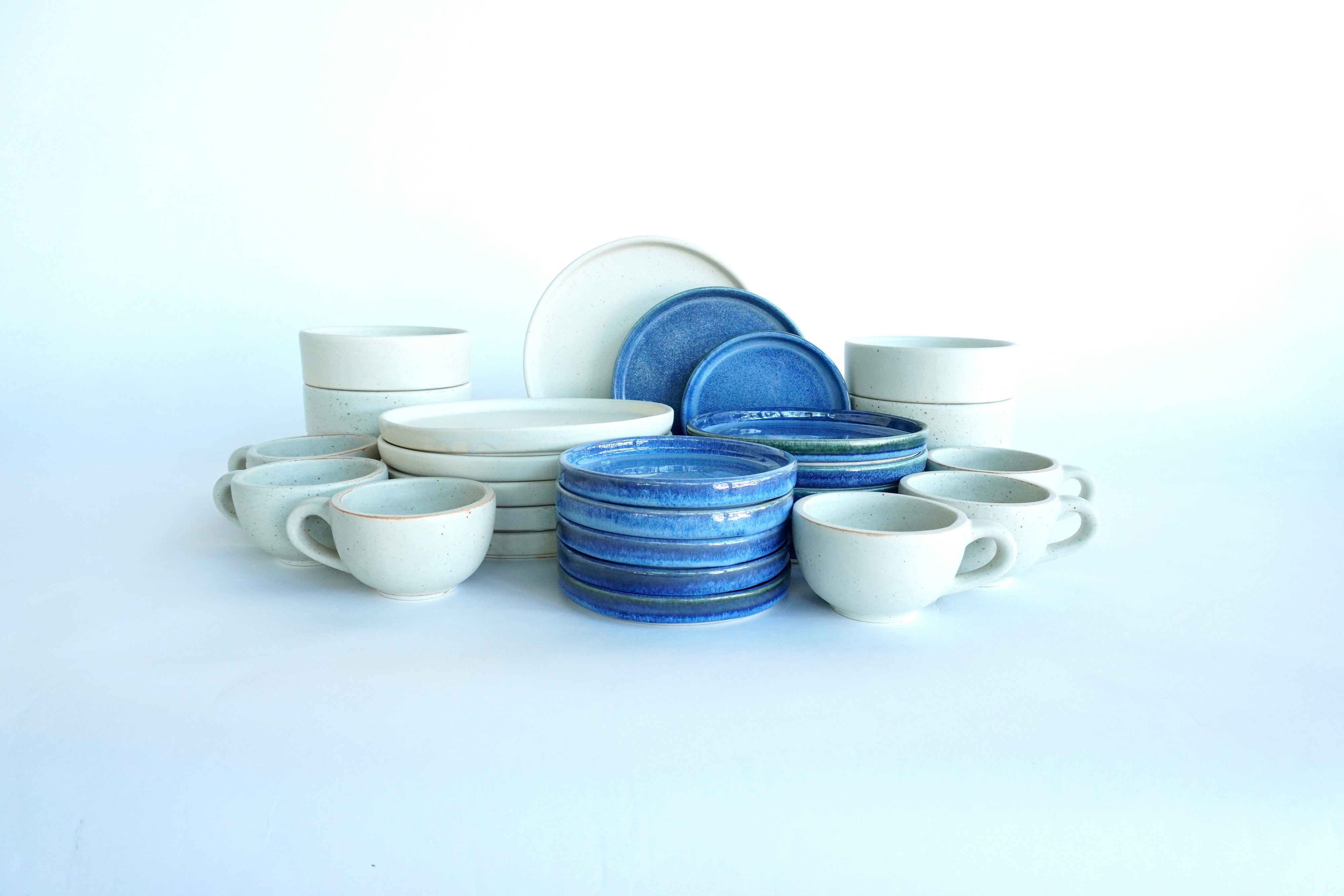 Arena blanca & Indigo | Set de vajilla línea rústica para 6 personas