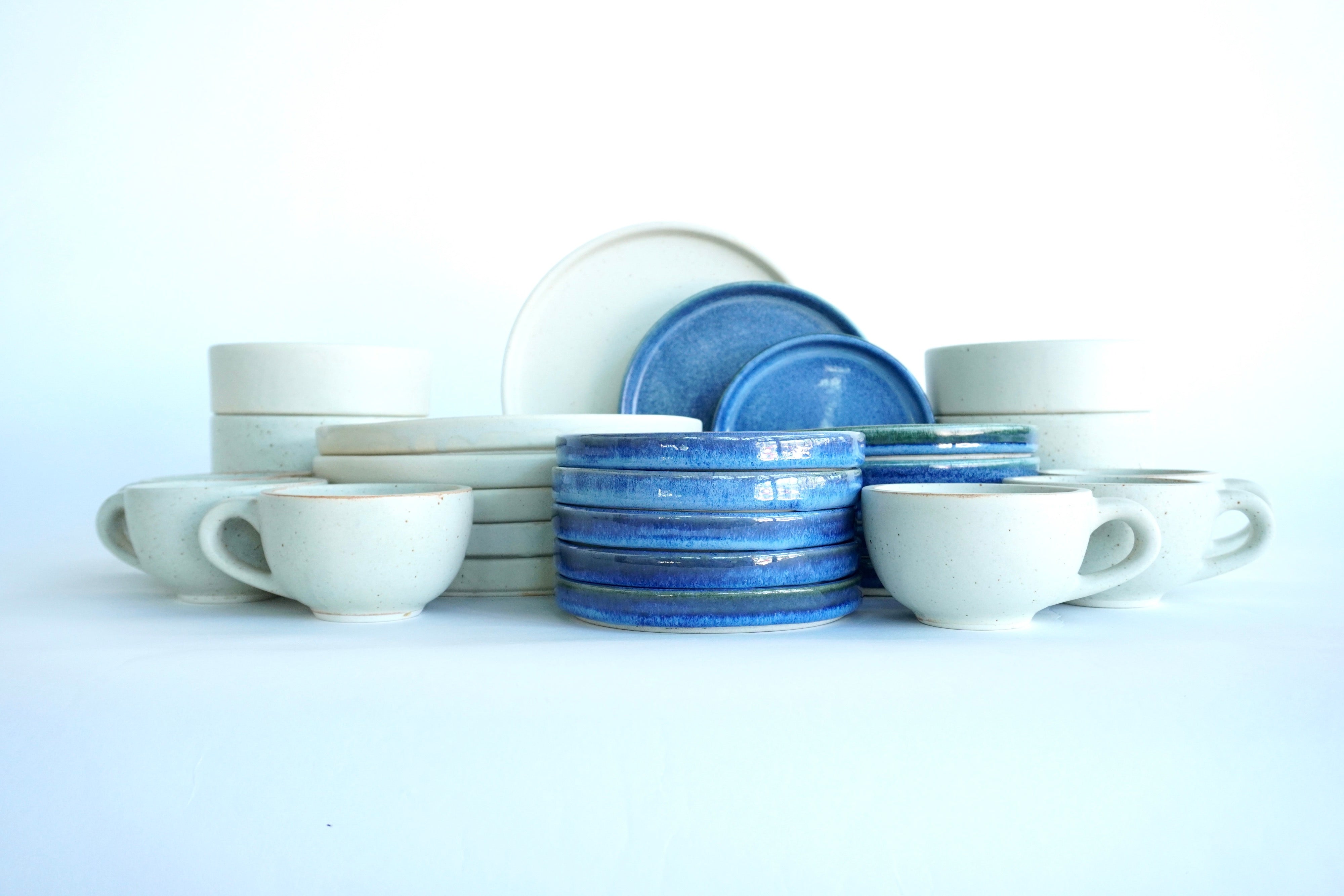 Arena blanca & Indigo | Set de vajilla línea rústica para 6 personas