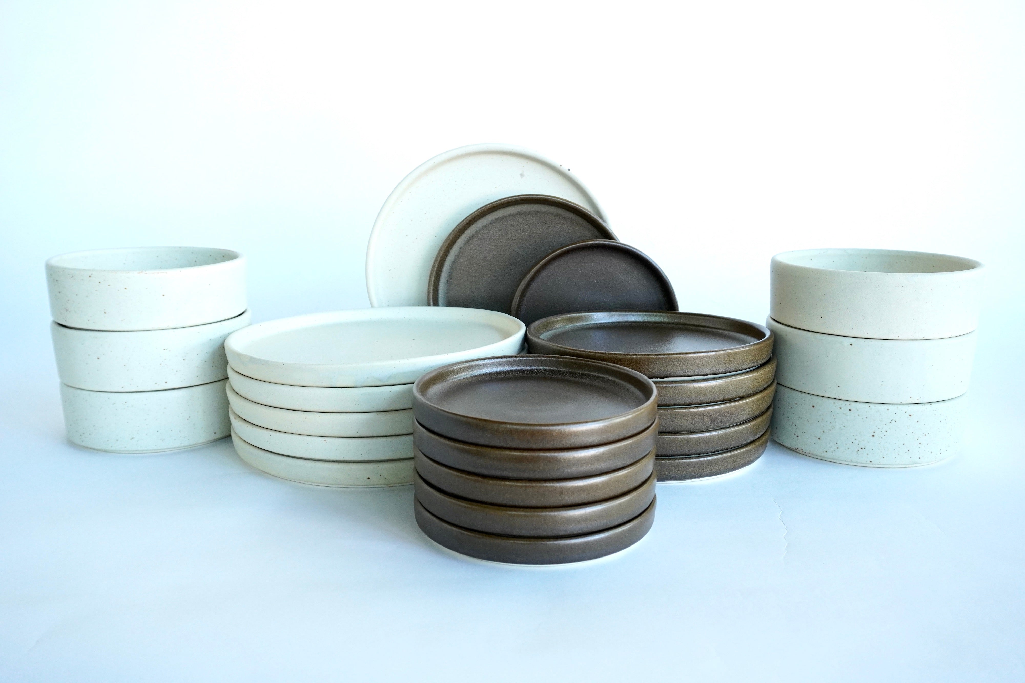 Arena blanca & Café mate | Set de vajilla línea rústica para 6 personas