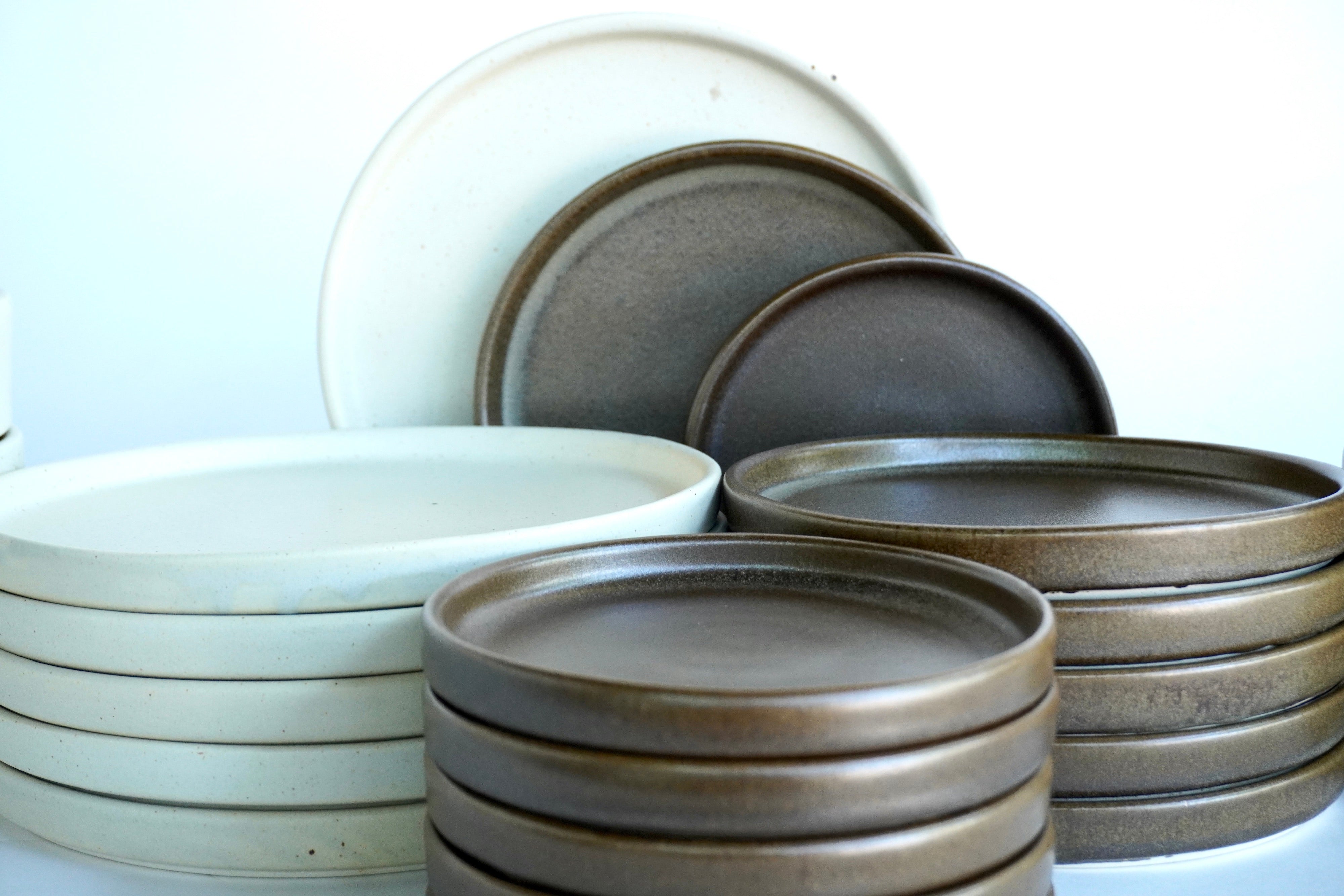 Arena blanca & Café mate | Set de vajilla línea rústica para 6 personas