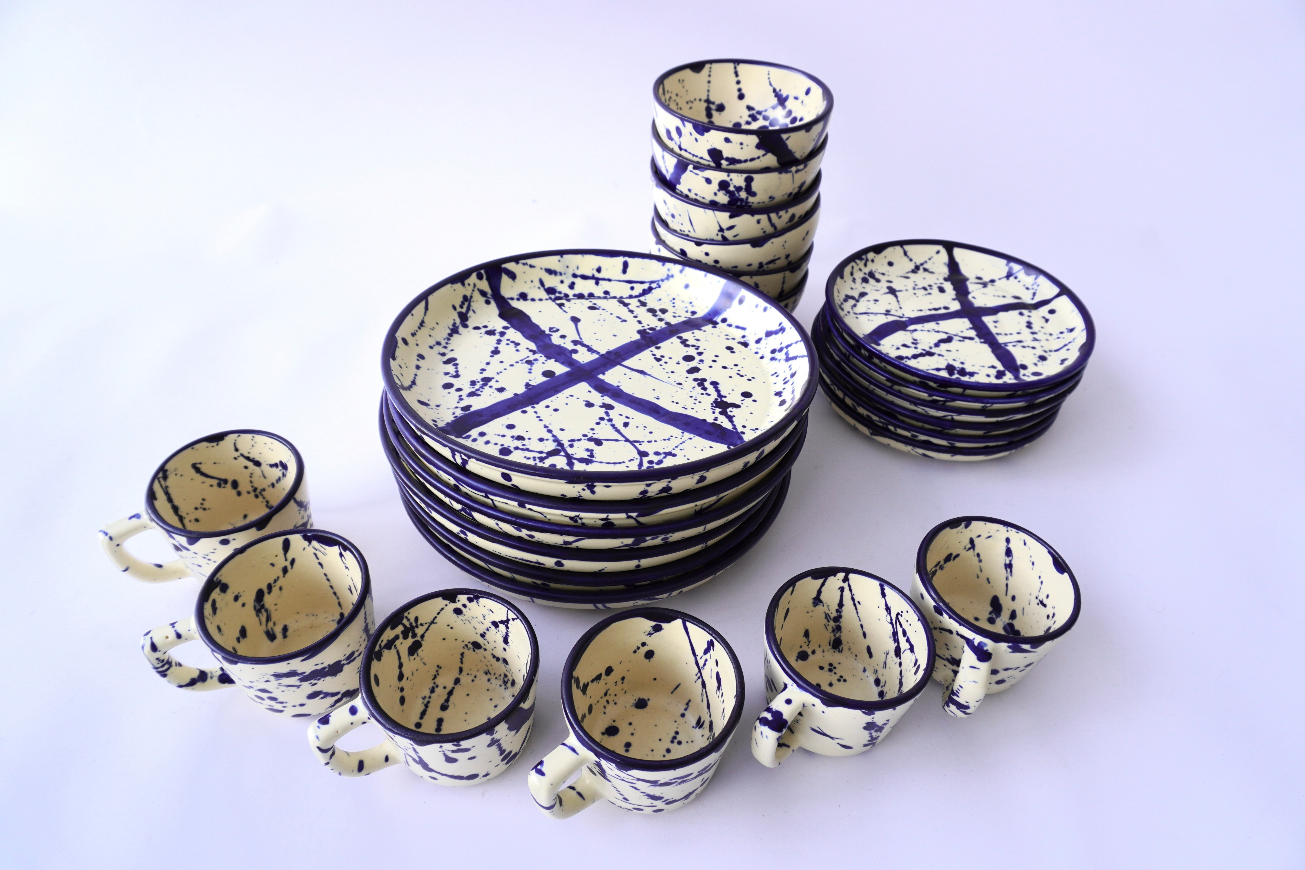 Azul maya mate | Set de vajilla línea clásica para 6 personas