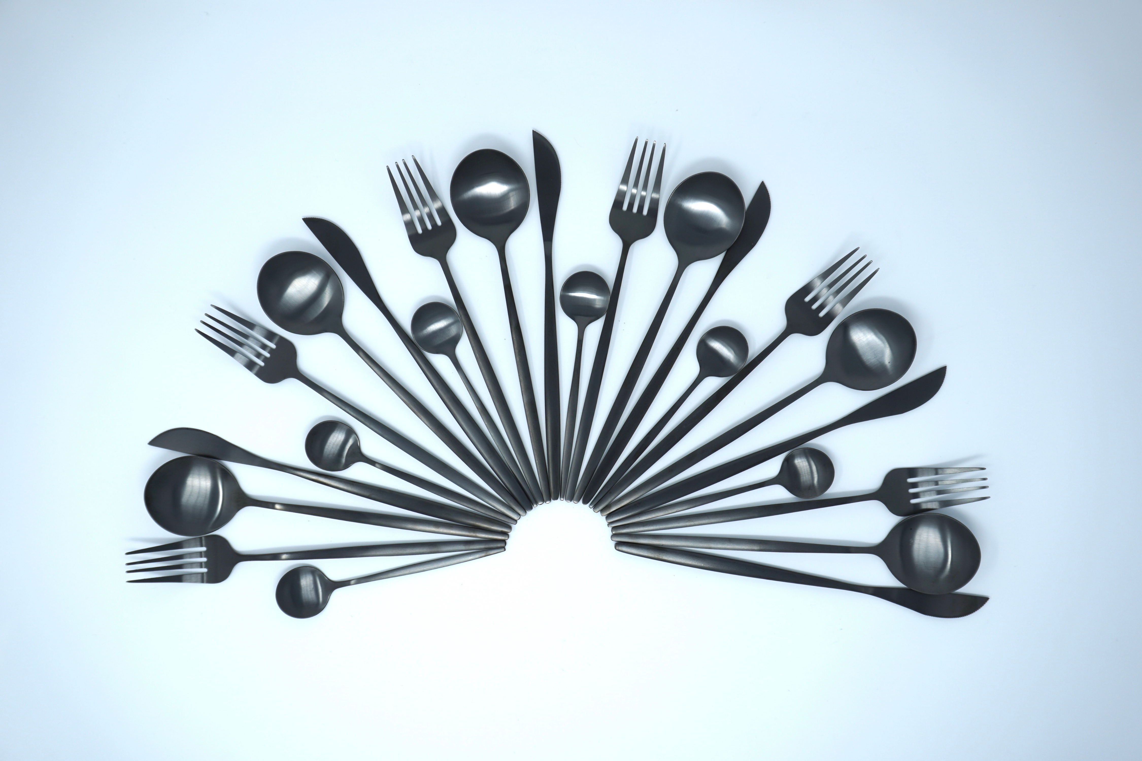 Black matte | Cubiertos skinny para 6 personas