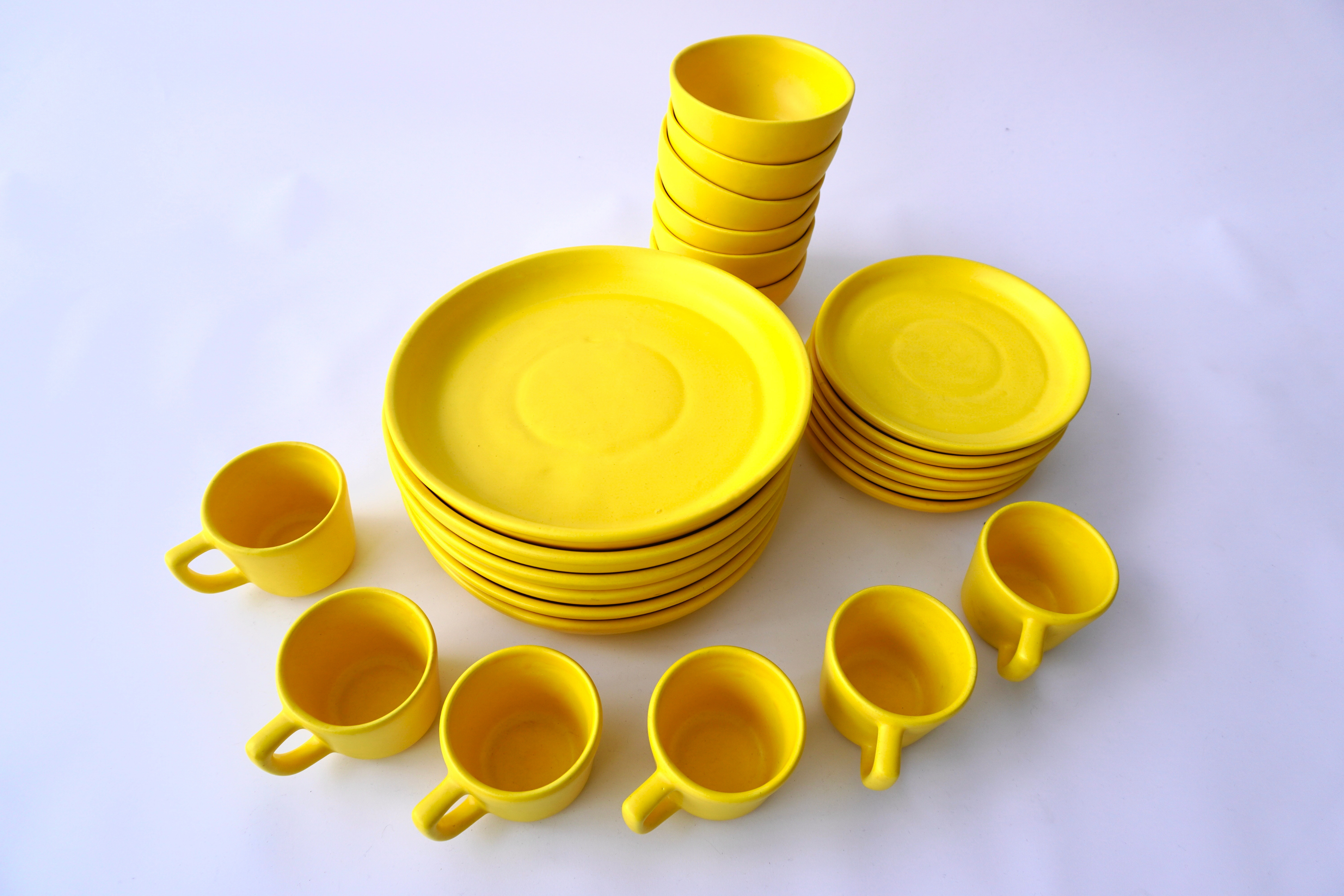 Itzea mate | Set de vajilla línea clásica para 6 personas