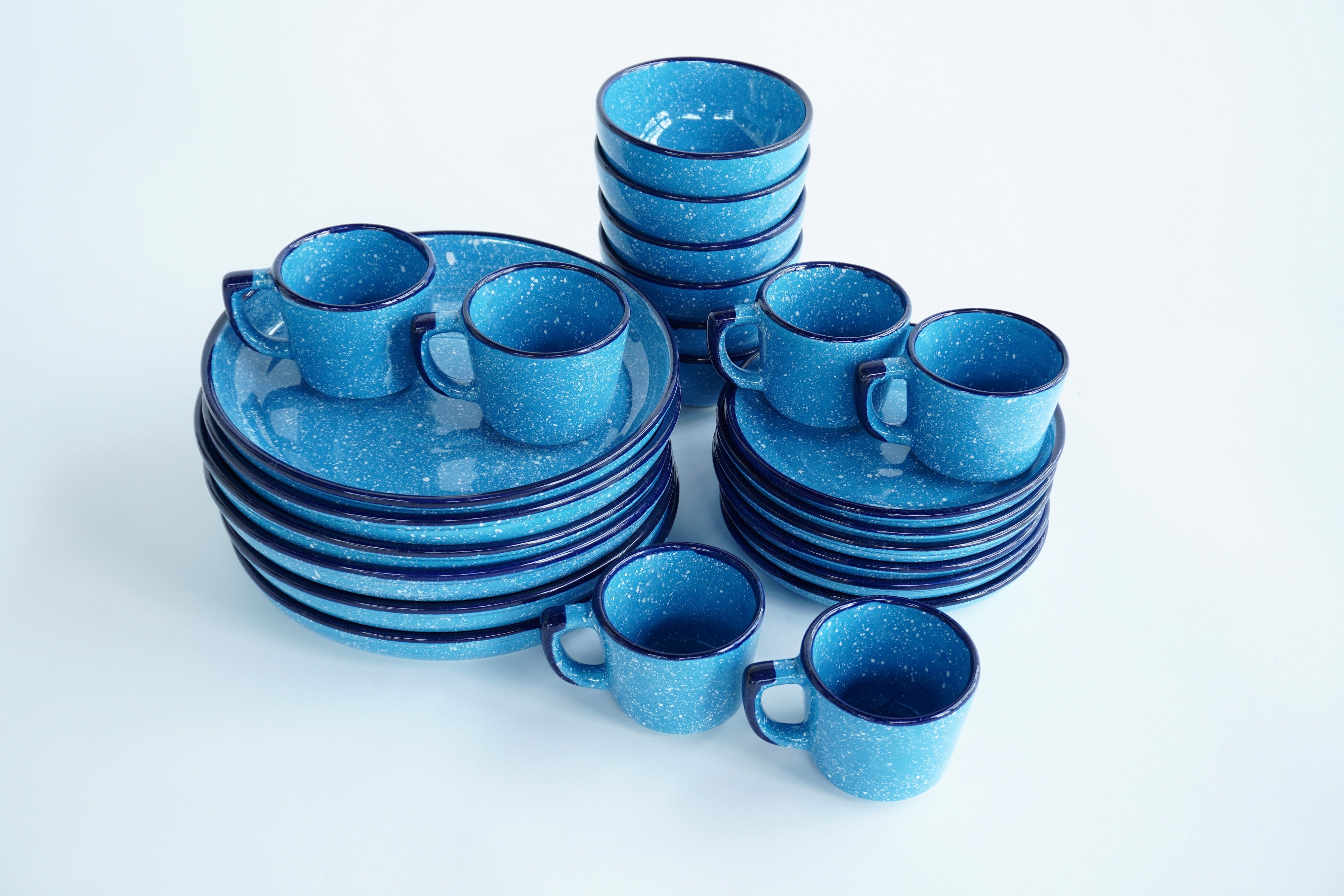 Azur brillante | Set de vajilla línea clásica para 6 personas