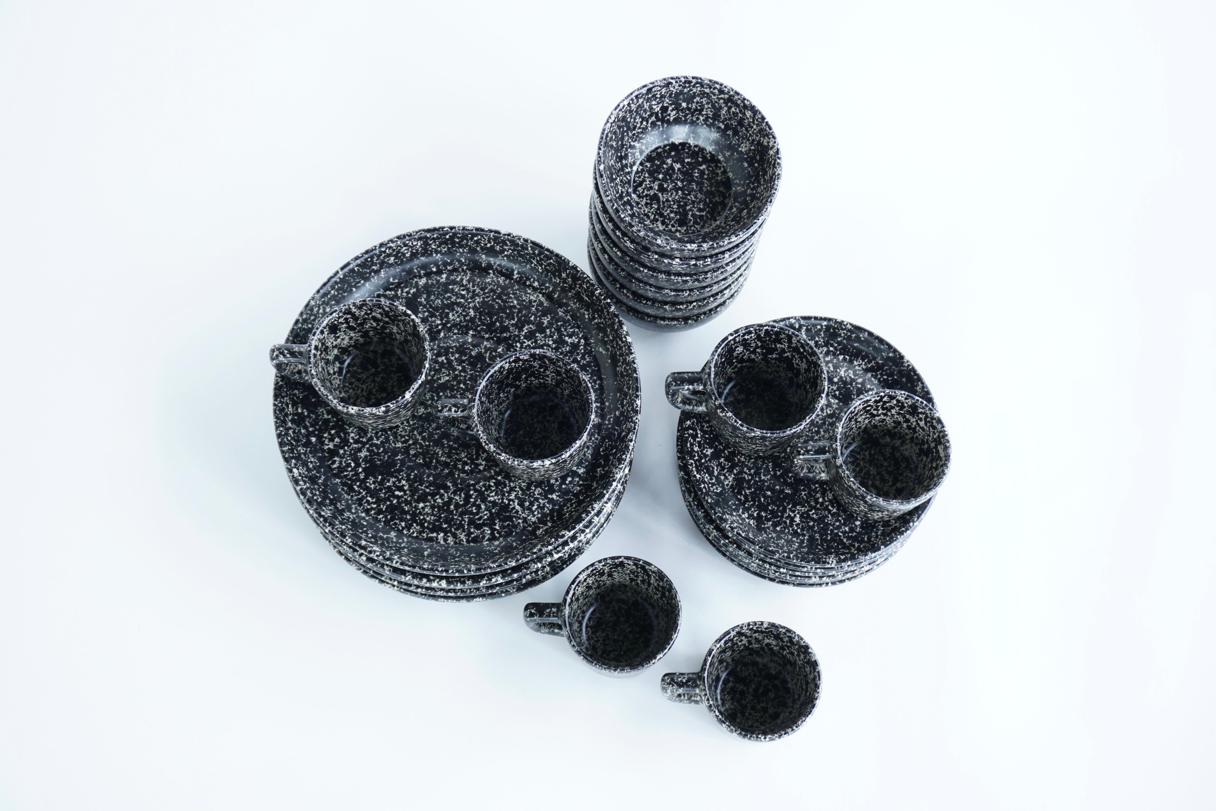 Black grey mate | Set de vajilla línea clásica para 6 personas