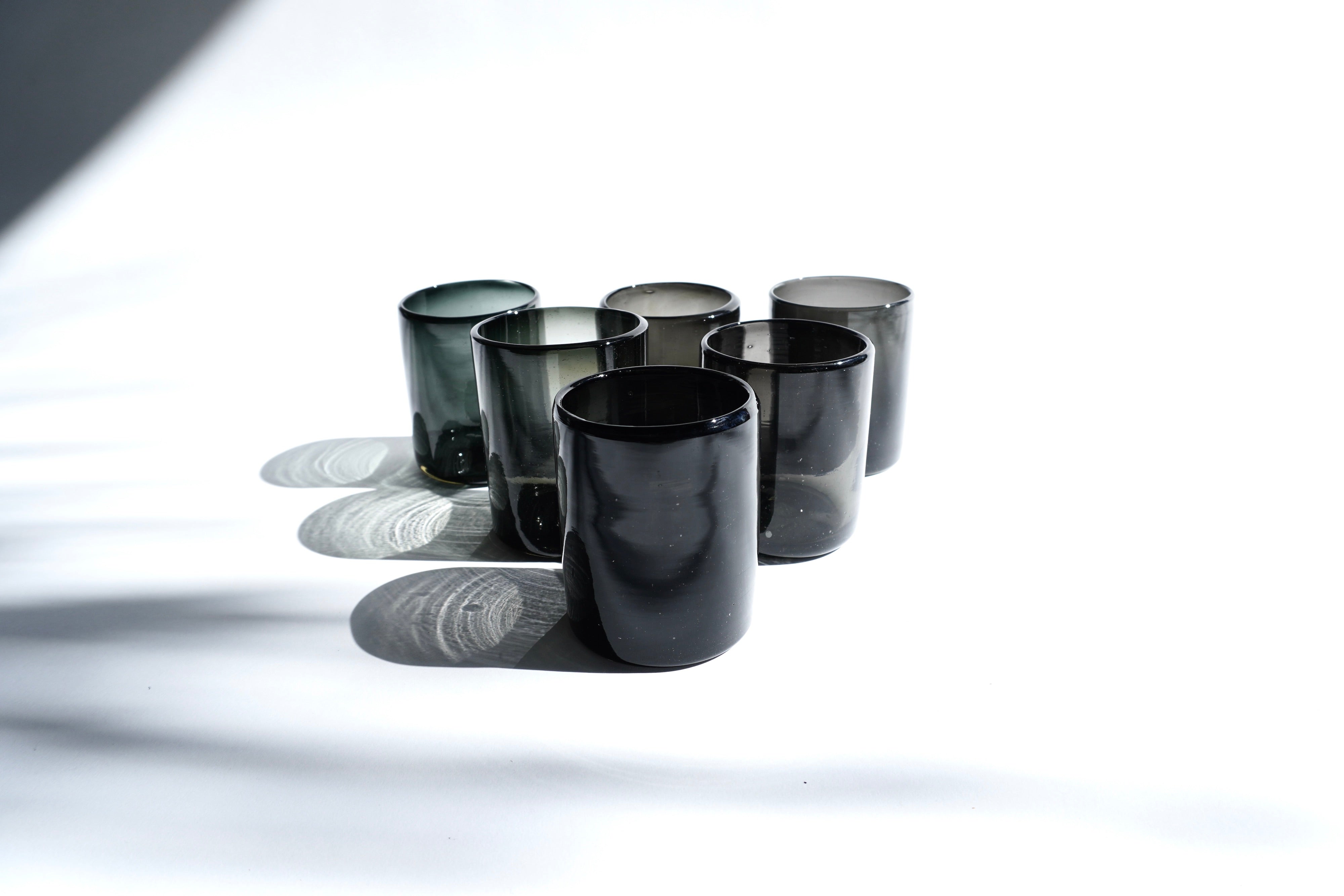 Grafito | Set de 6 vasos de vidrio soplado