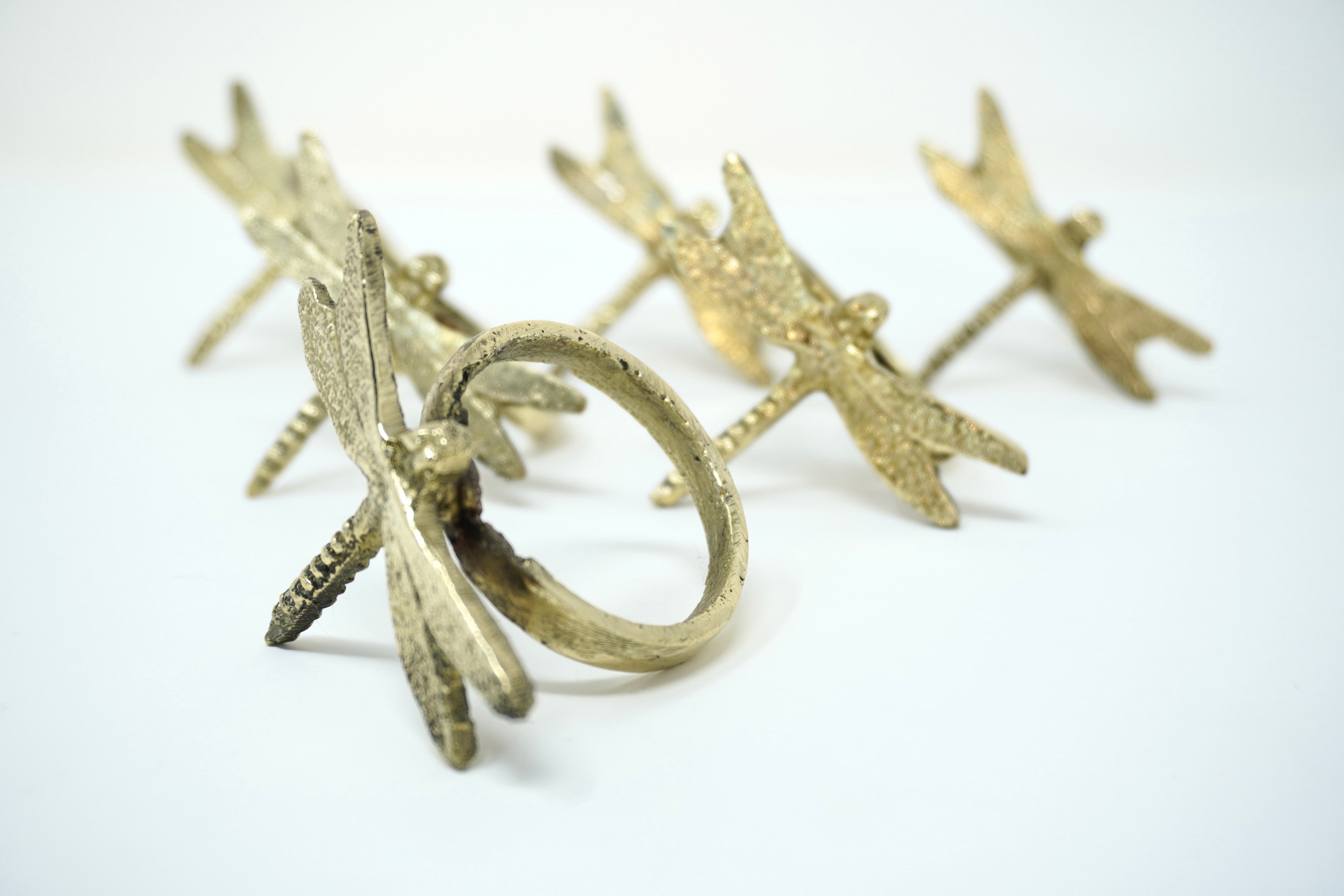 Servilleteros de Bronce Libélula Dorada 6 Piezas