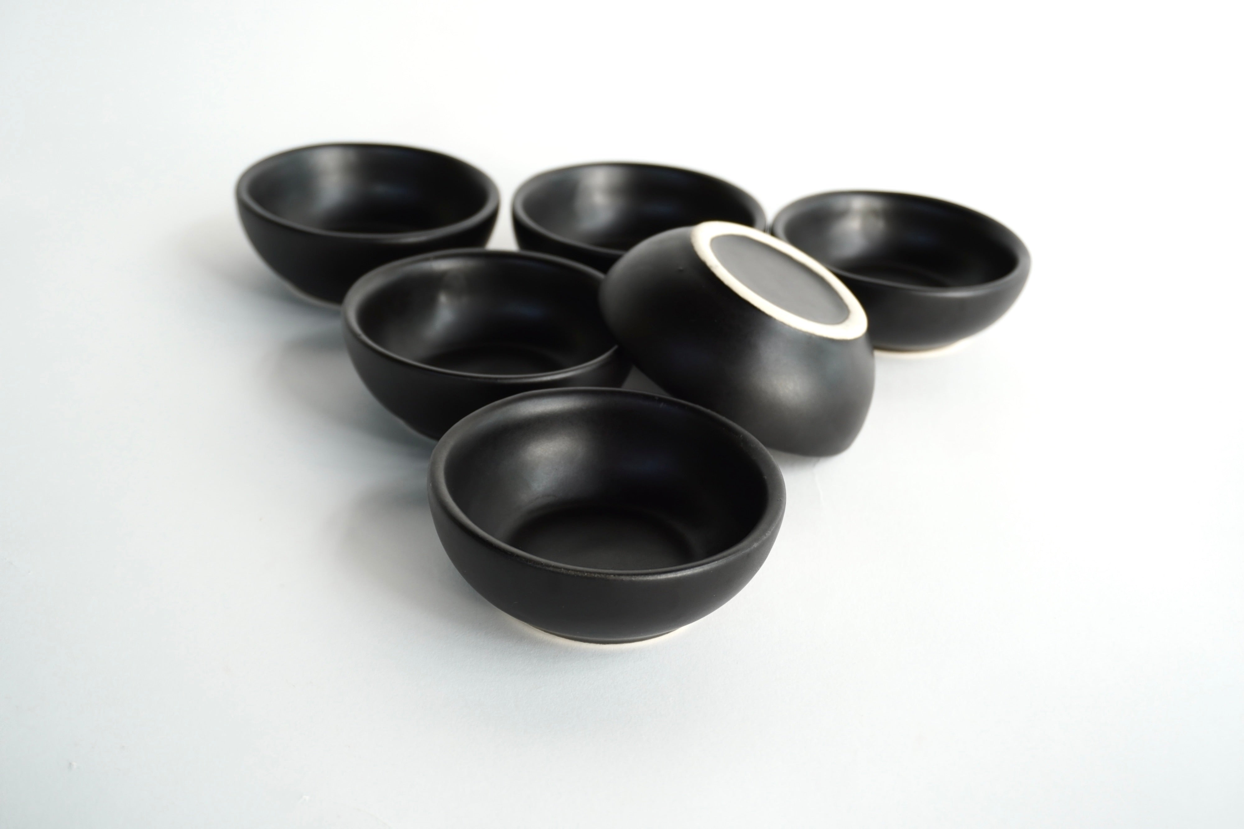 Set de 6 Salseros Black Out 4 oz Anchos