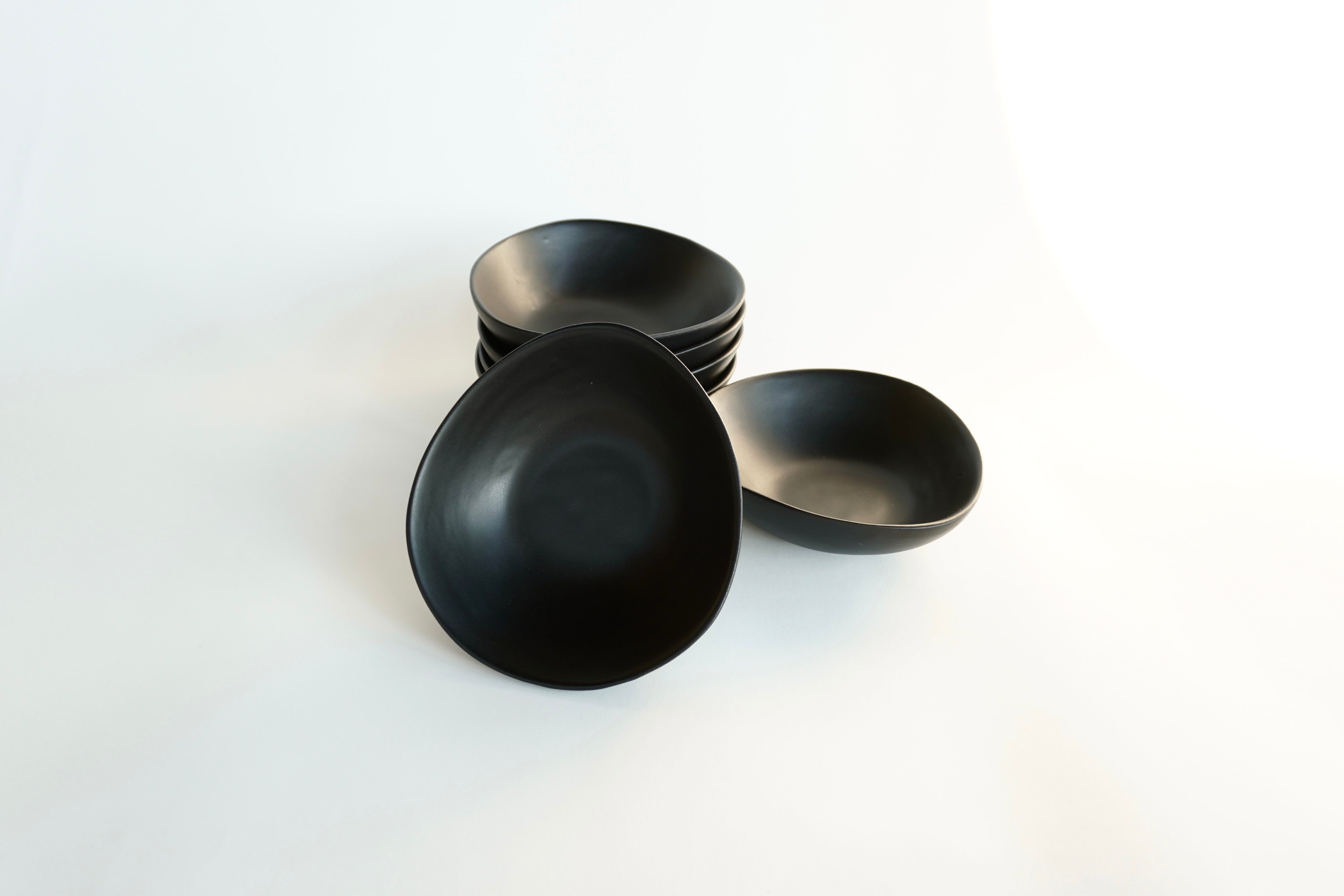 Black out mate | Set de 6 bowls irregulares línea clásica
