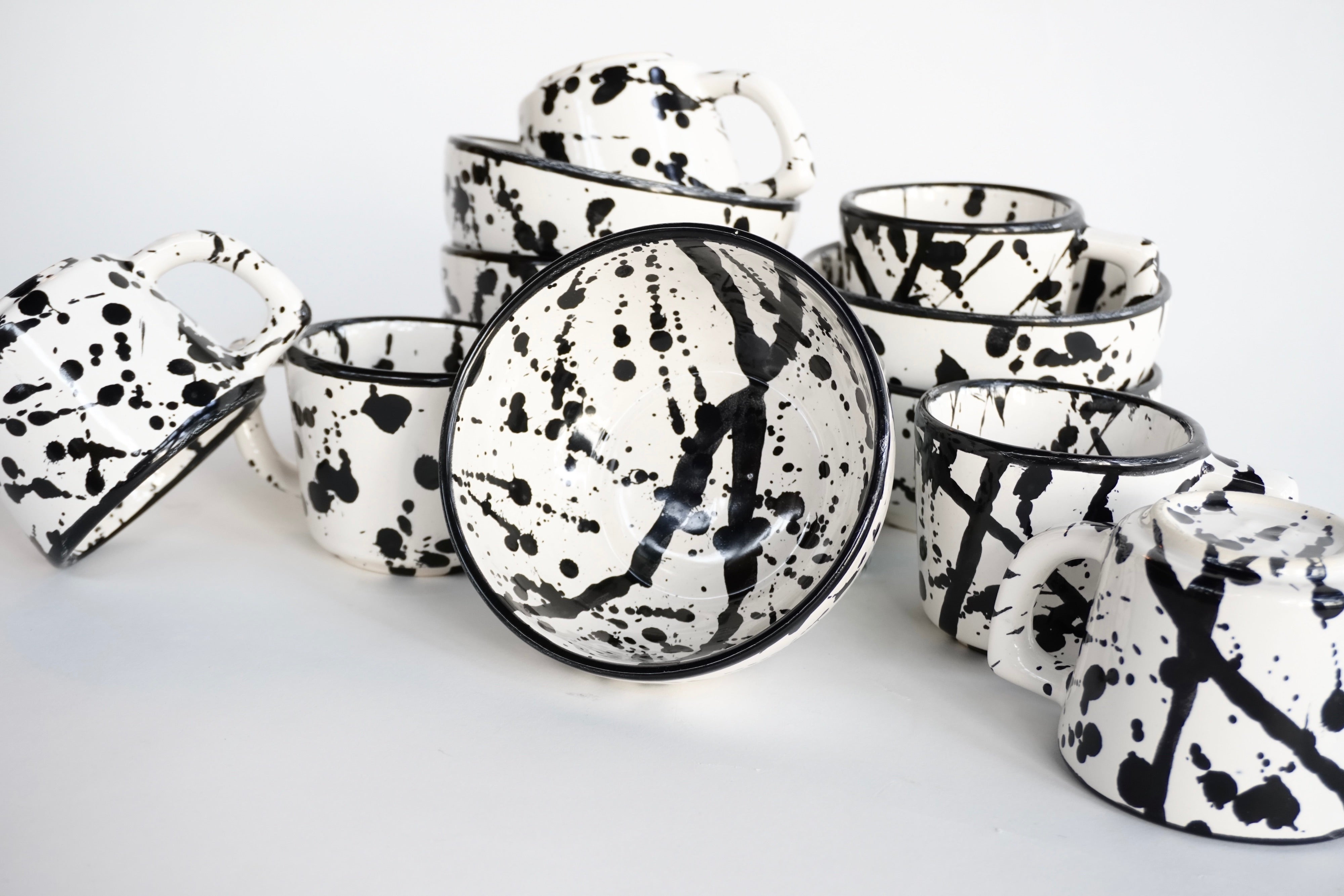 Set de Tazas 8 Oz & Bowls Consomeros Negro Maya Brillante para 6 Personas