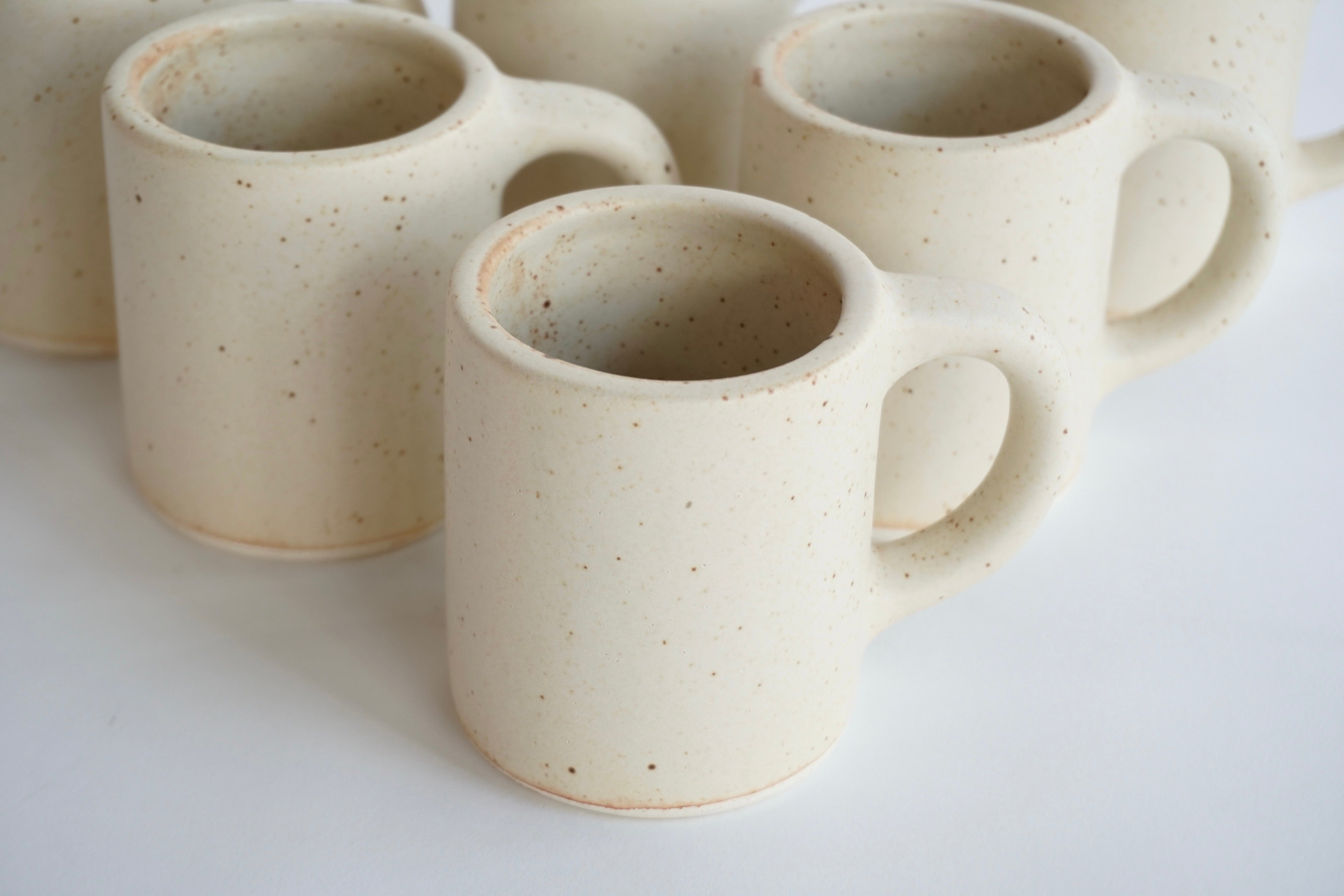 Arena Blanca Set de 6 Tazas de 8 OZ