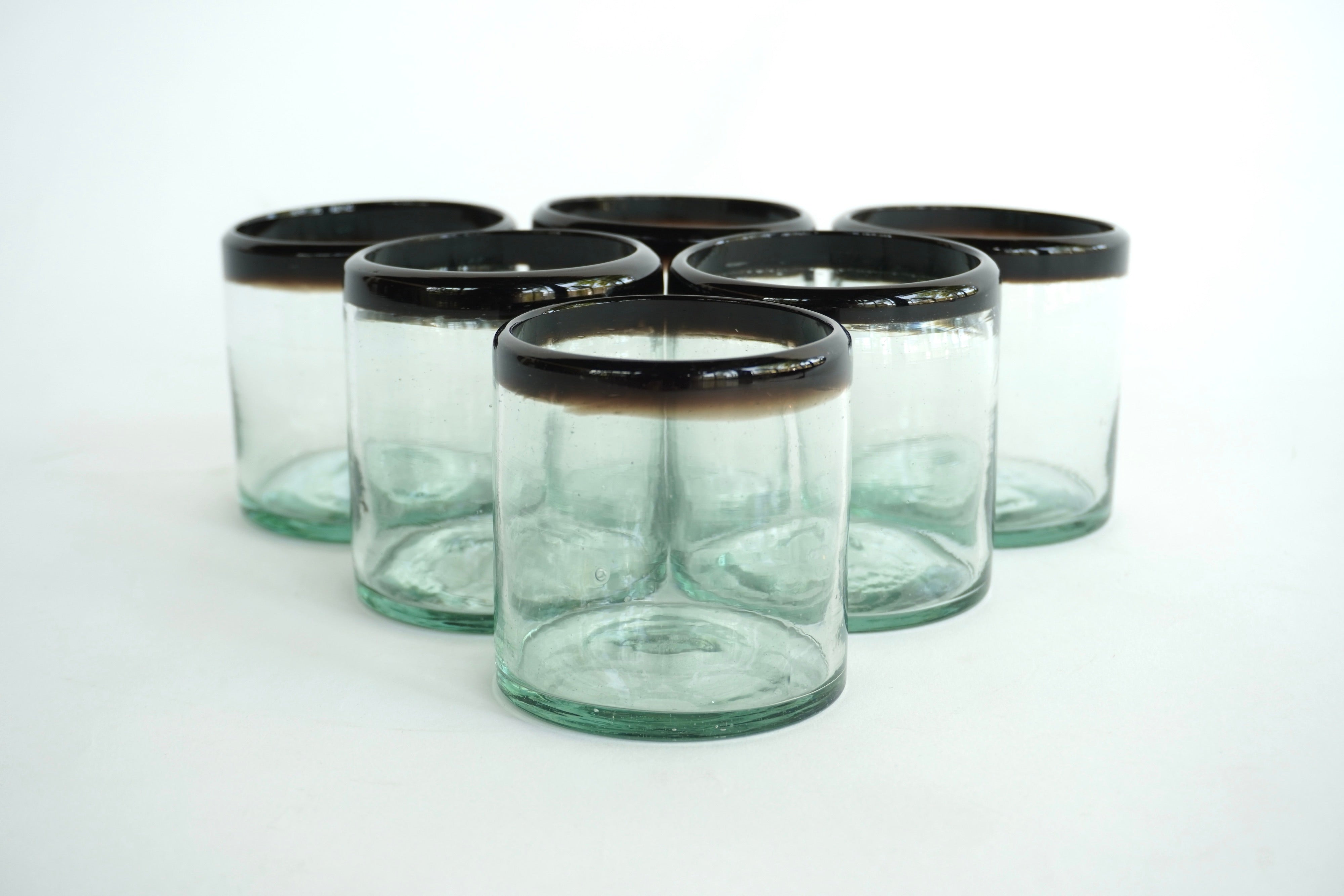 Orilla negra | Set de 6 vasos de vidrio soplado