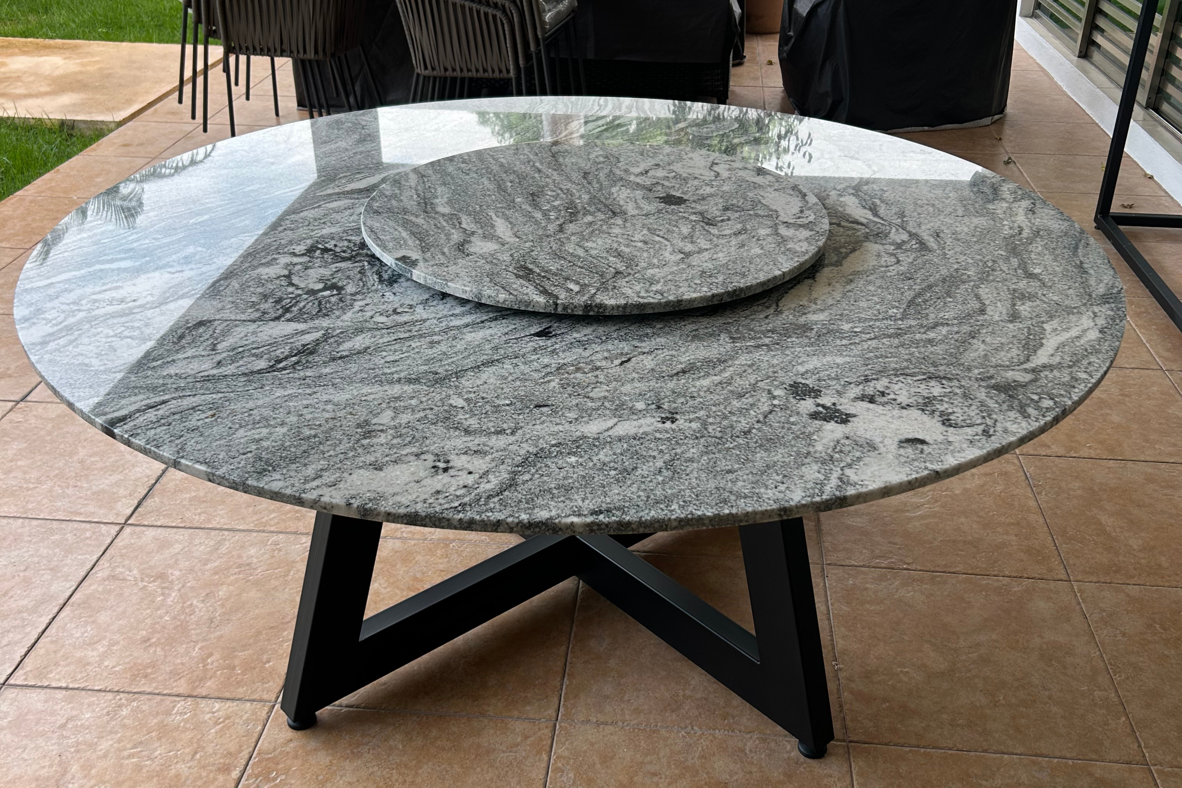 Comedor Circular 1.80 M de Diámetro Con Lazy Susan de 80 CM de Diámetro | Granito Viscont White Pulido y Brillado (Sólo Disponible en Mérida, Yucatán📍)