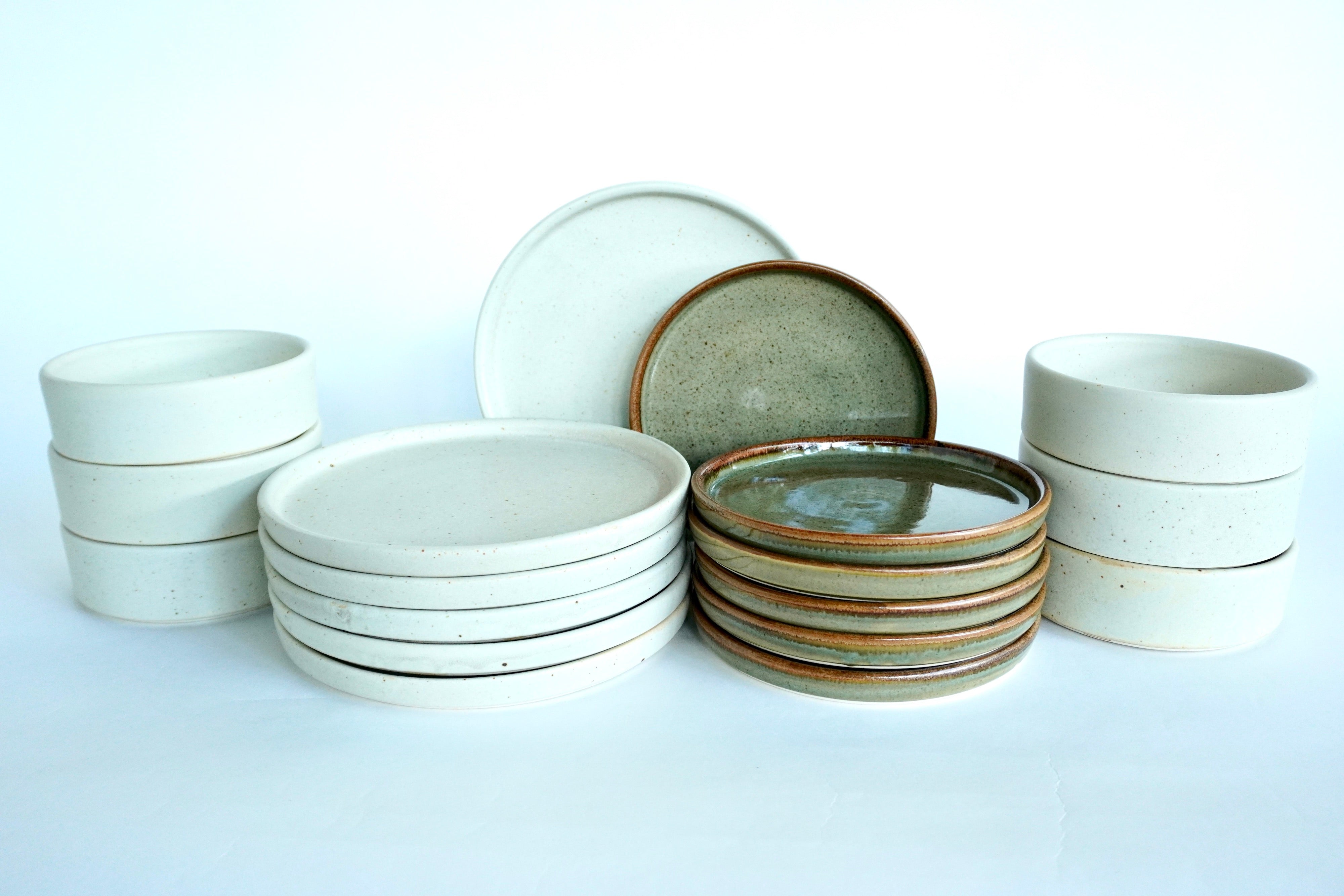 Arena blanca & Caoba | Set de vajilla básica línea rústica para 6 personas