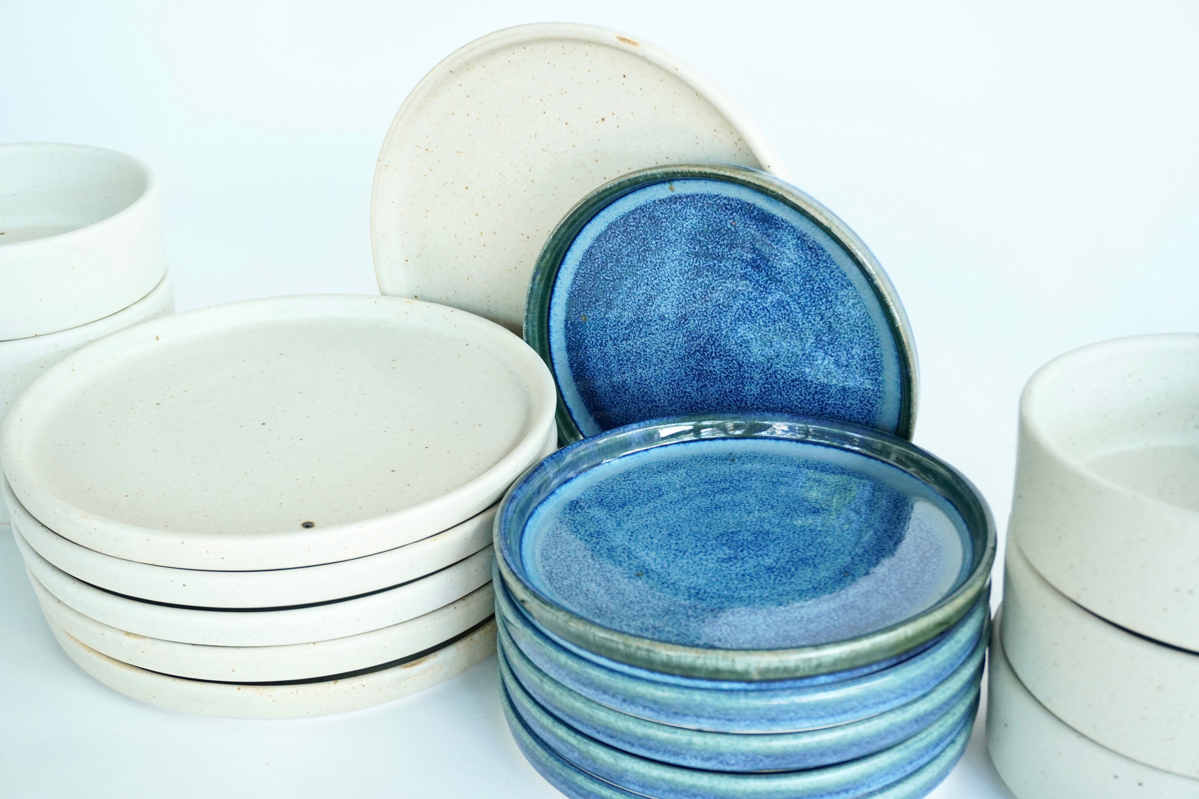 Mixta Arena blanca & Indigo | Set de vajilla básica línea rústica para 6 personas