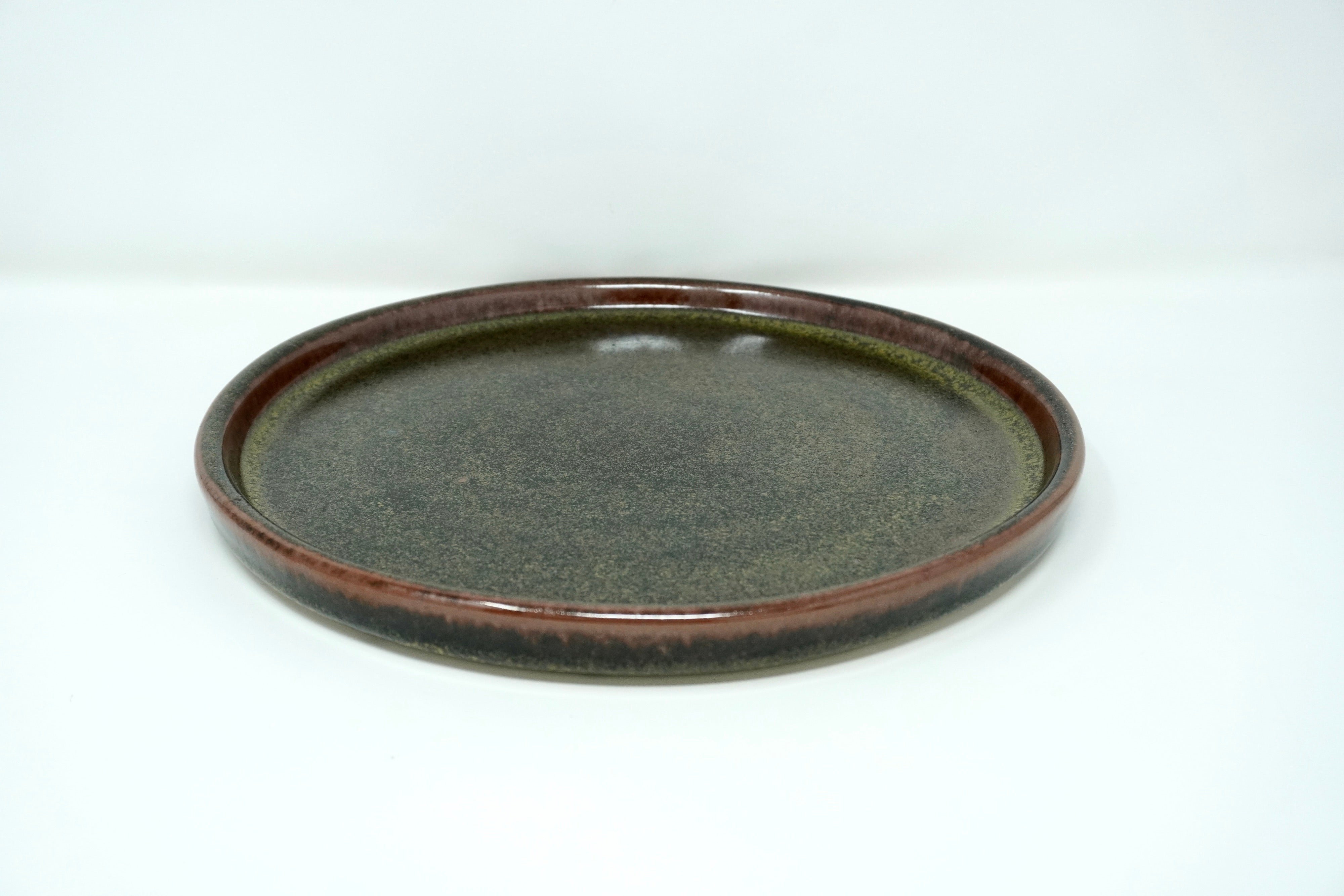 Verde roble | Plato trinche con pared Ø 26 cm línea rústica