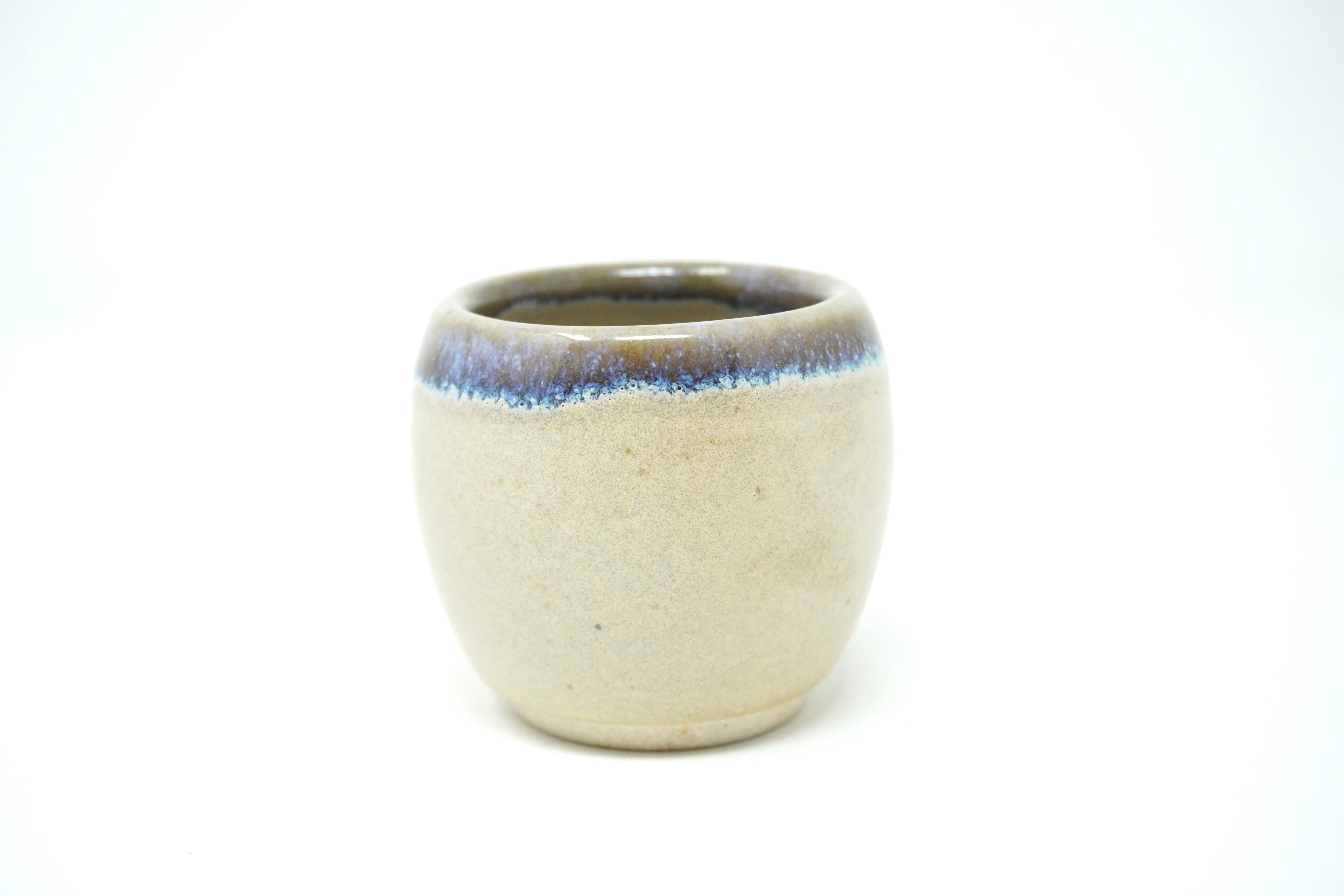 Arena blanca orilla iris | Mini cantarito 4 oz línea rústica