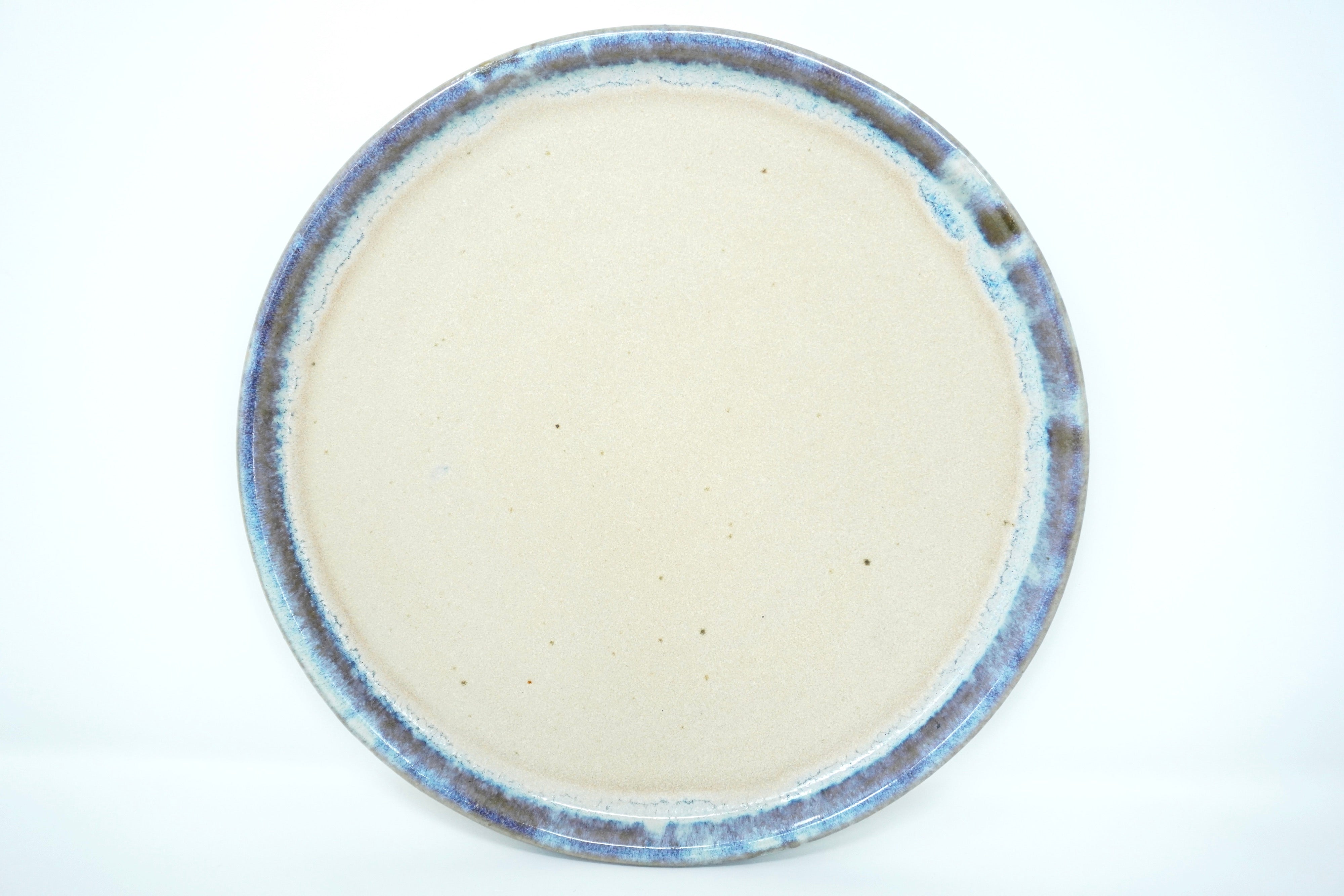 Arena blanca orilla iris | Plato trinche con pared Ø 26 cm línea rústica