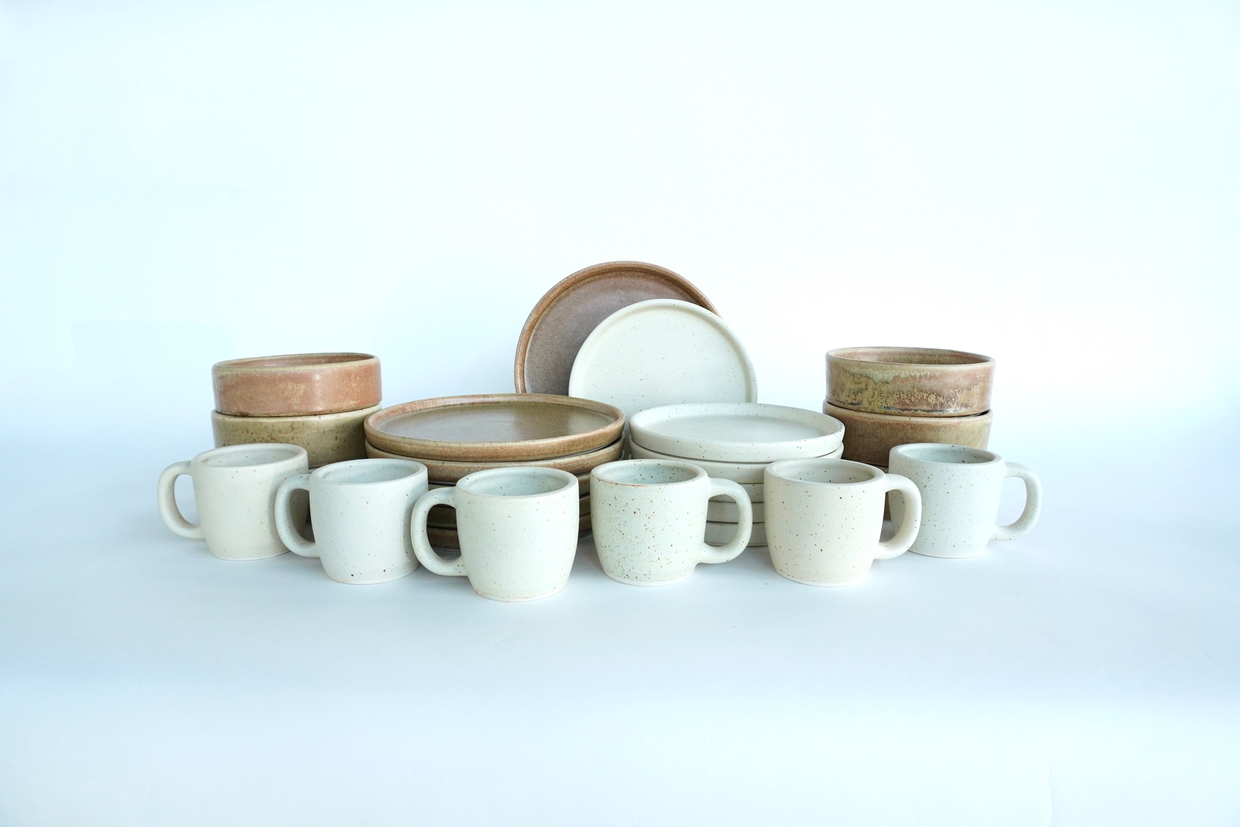 Terracota & Arena blanca | Set de vajilla línea rústica para 6 personas (con bowls con pared & tazas tarro de 12 oz)