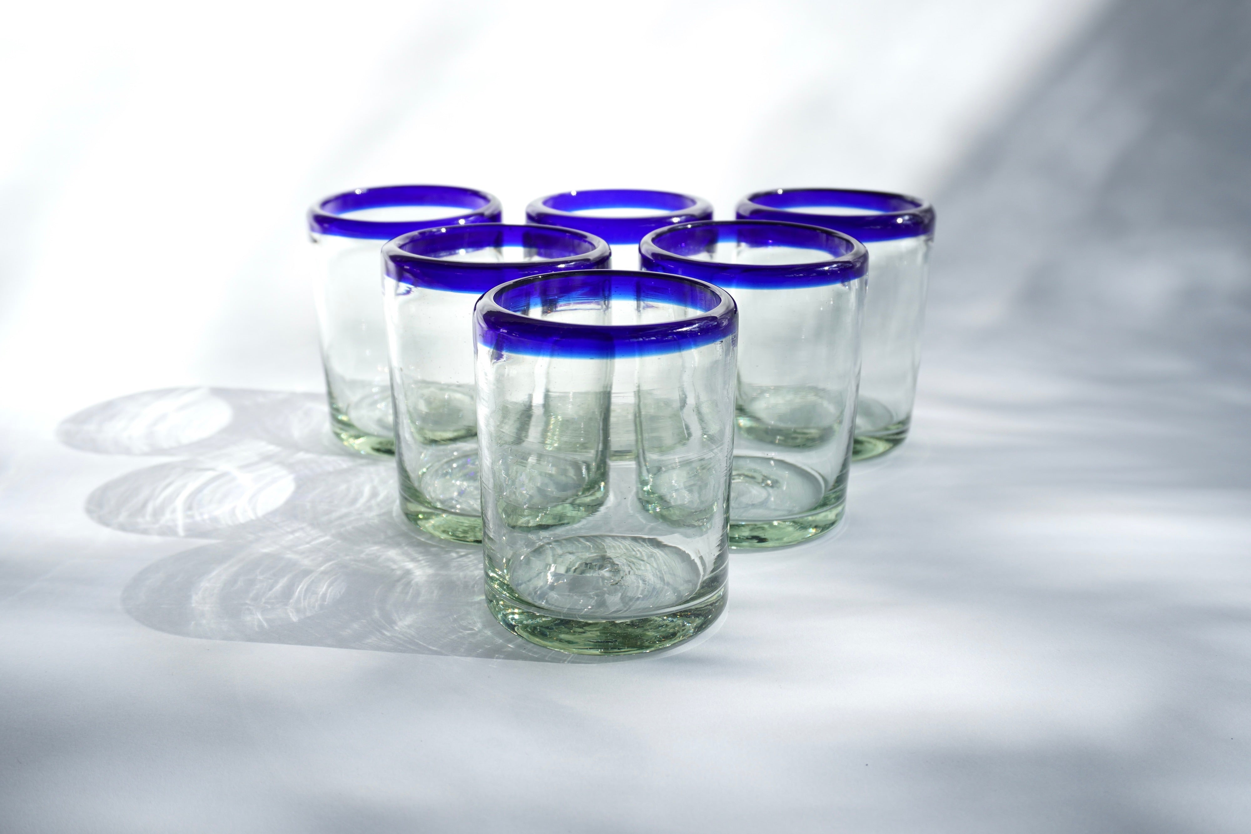 Orilla cobalto | Set de 6 vasos de vidrio soplado